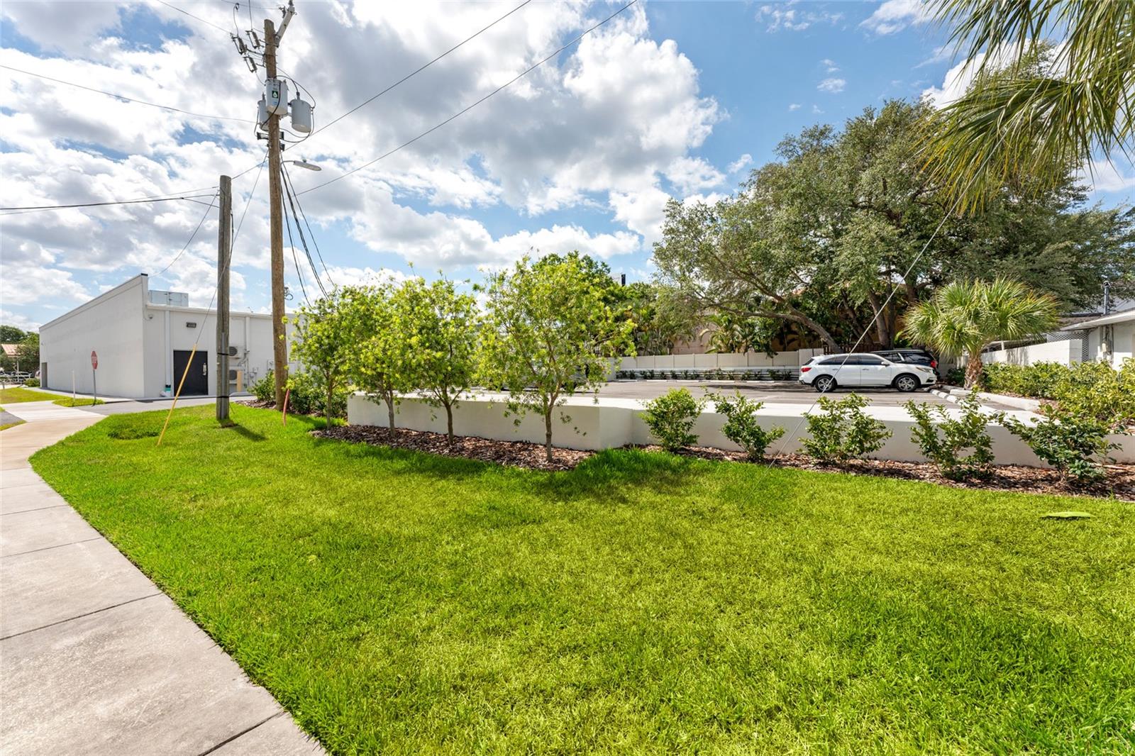 BROADMOOR PARK REV - Commercial Sale