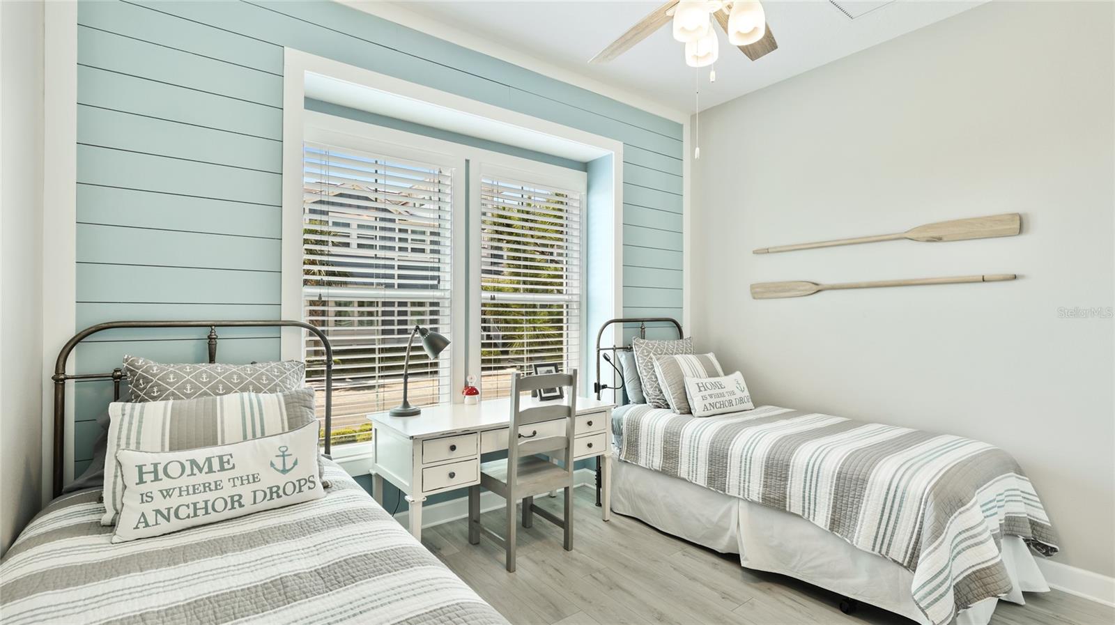 EDGEWATER WALK II ON HARBOUR IS 2,4,8-11 - Residential