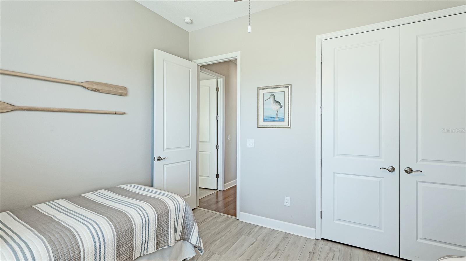 EDGEWATER WALK II ON HARBOUR IS 2,4,8-11 - Residential