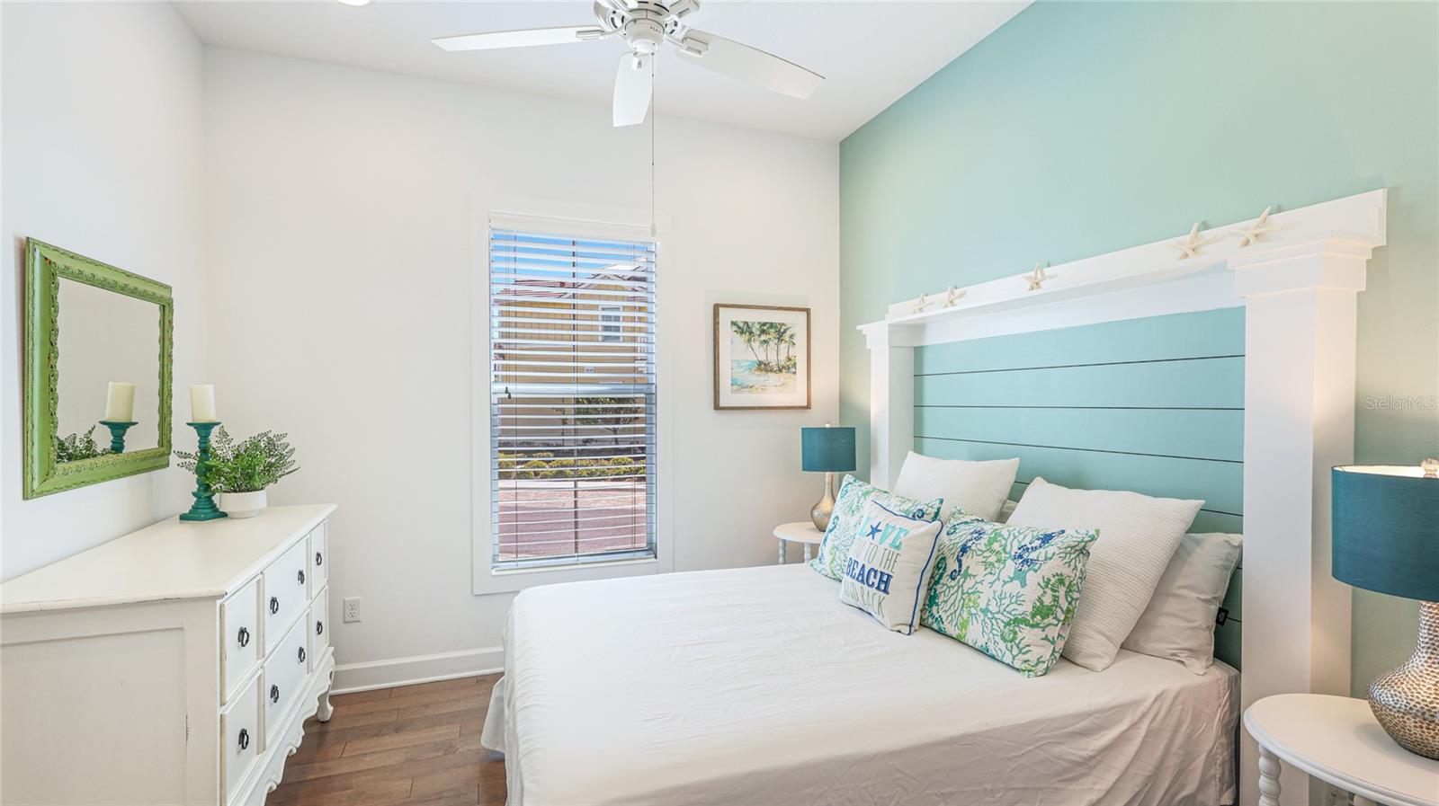 EDGEWATER WALK II ON HARBOUR IS 2,4,8-11 - Residential