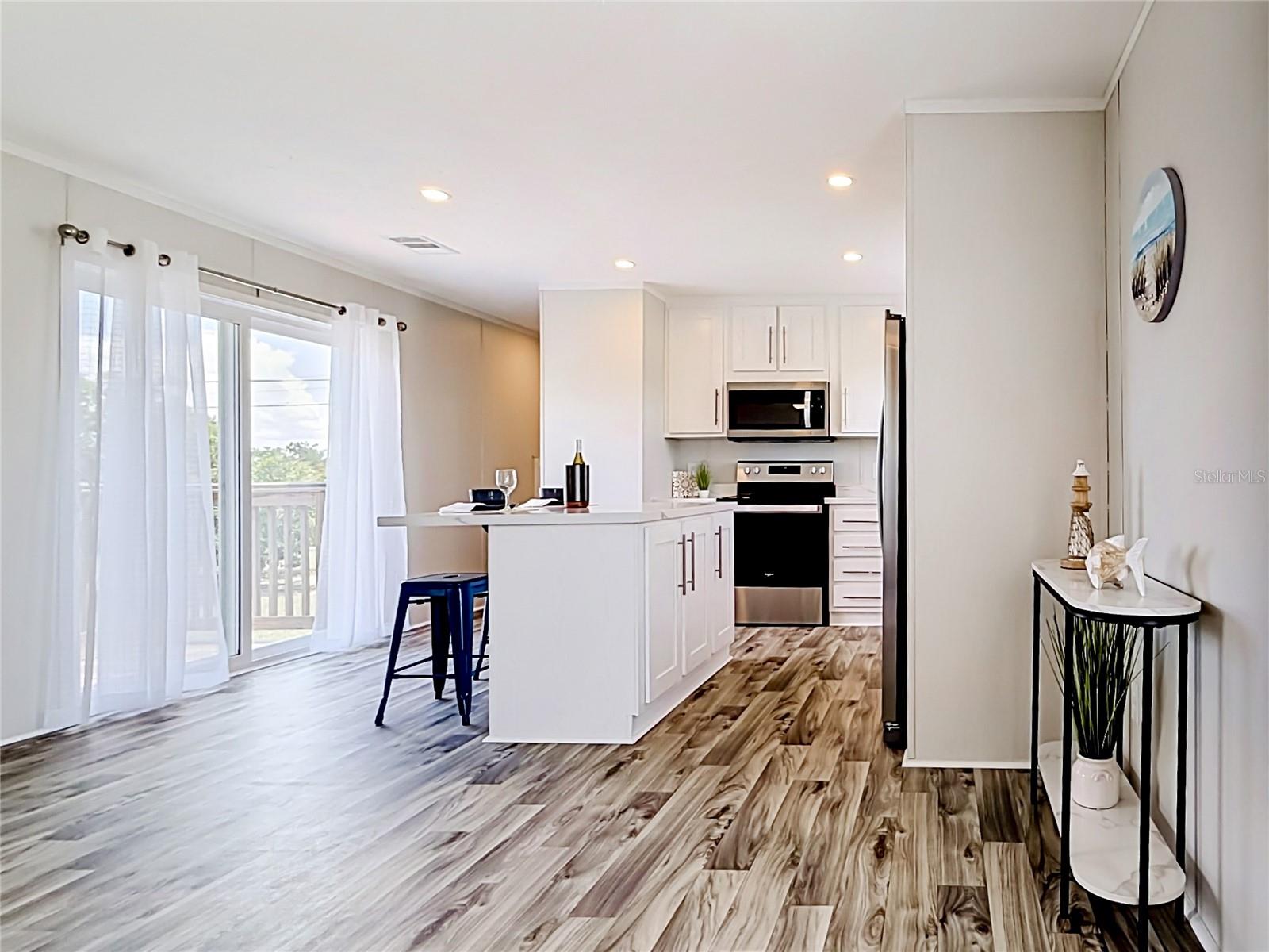 HOLIDAY MOB ESTATES 2ND ADD - Residential