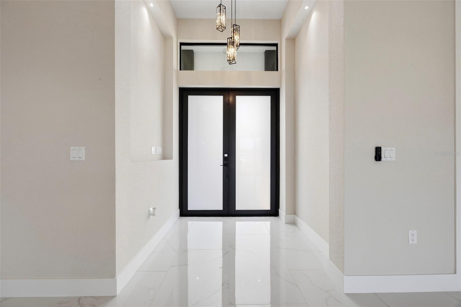 ROTONDA SANDS - Residential