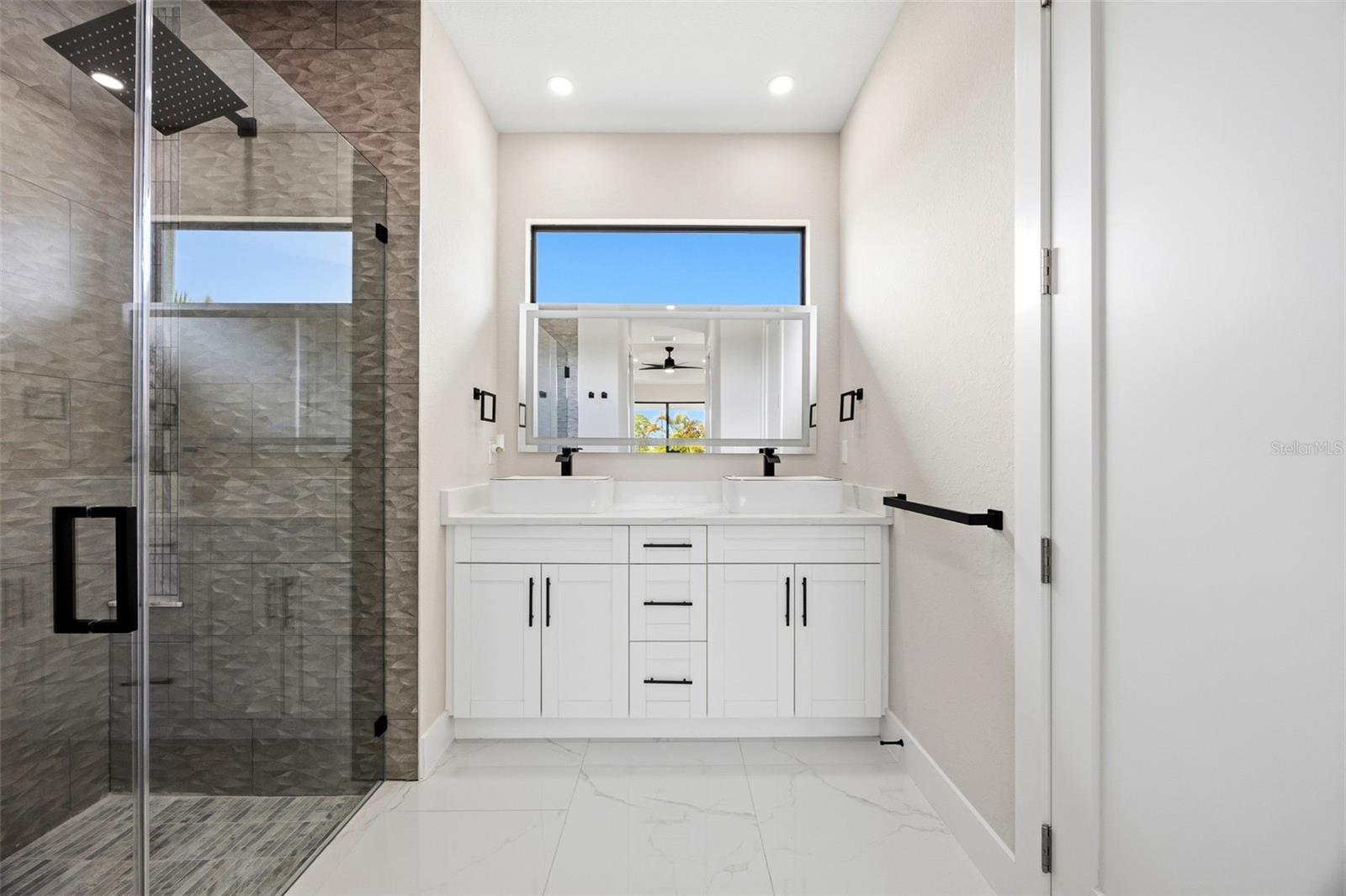 ROTONDA SANDS - Residential