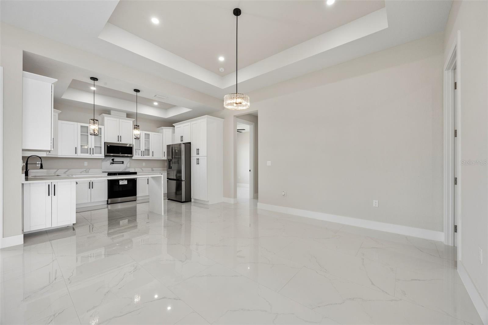 ROTONDA SANDS - Residential
