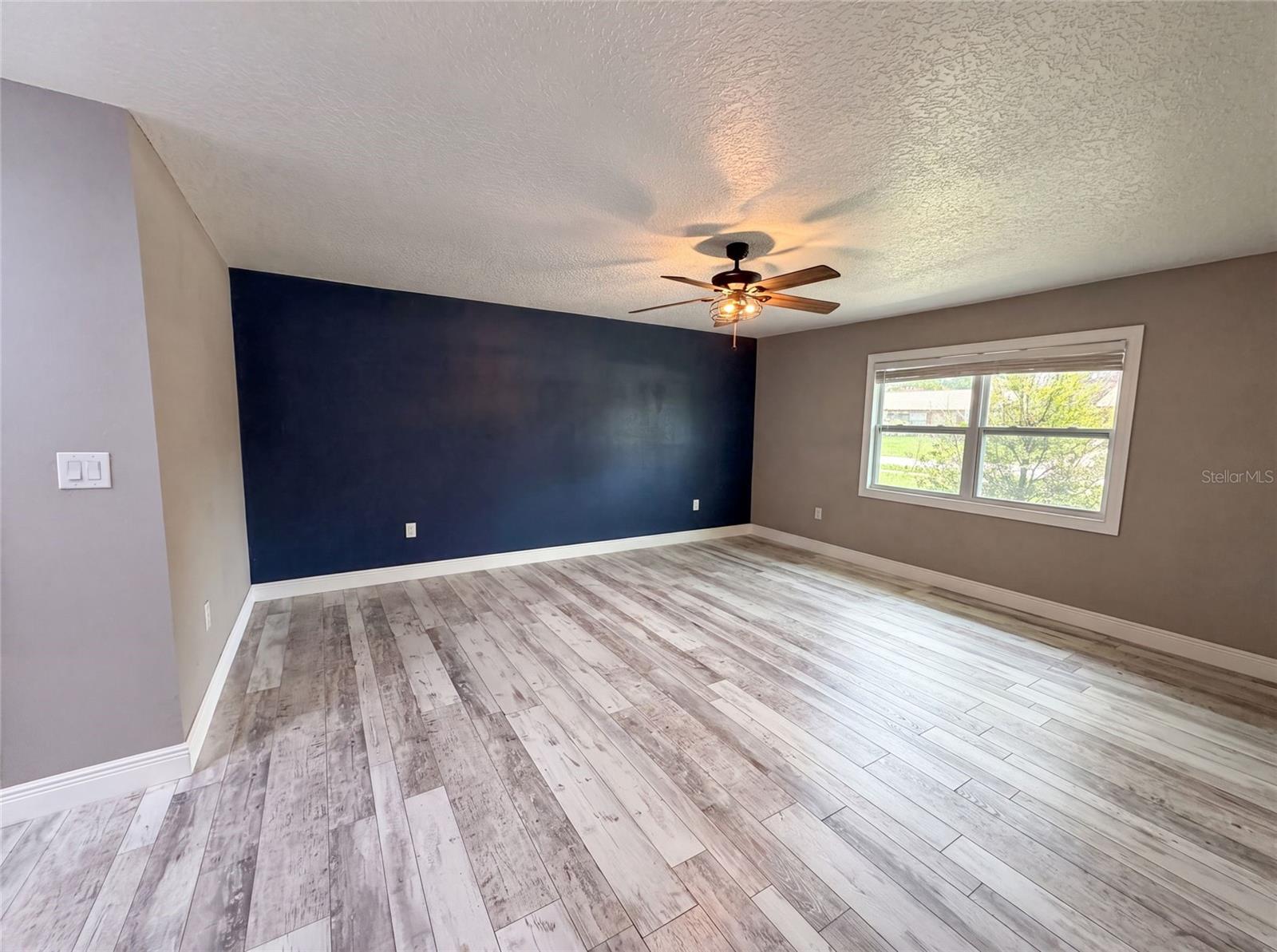 DELTONA LAKES UNIT 02 - Residential