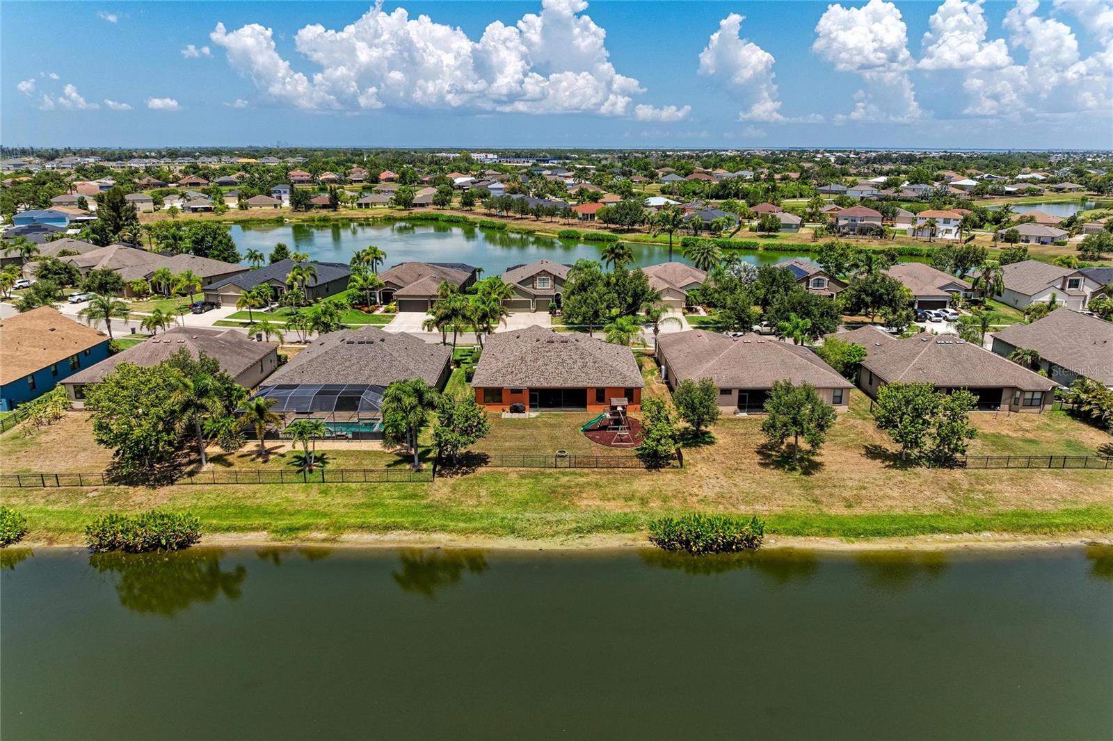 HARBOUR ISLES PH 2A/2B/2C - Residential
