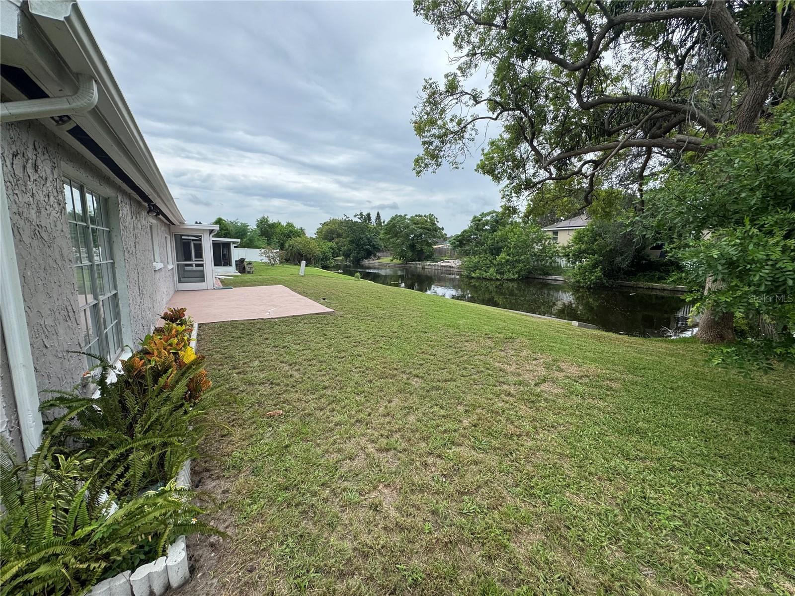 BEACON SQUARE - Residential
