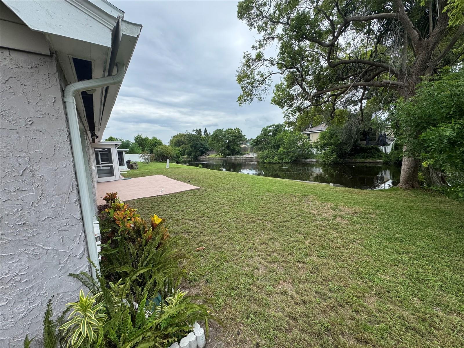 BEACON SQUARE - Residential