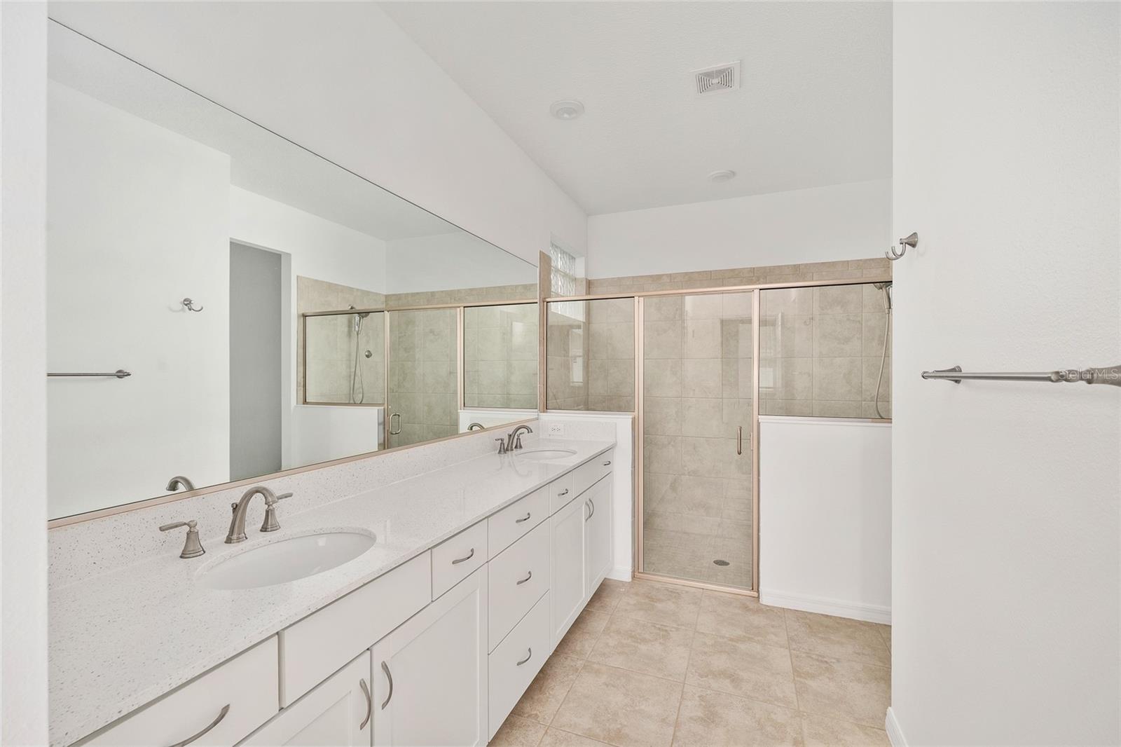 CALESA TOWNSHIP ROAN HILLS PH - Residential Lease