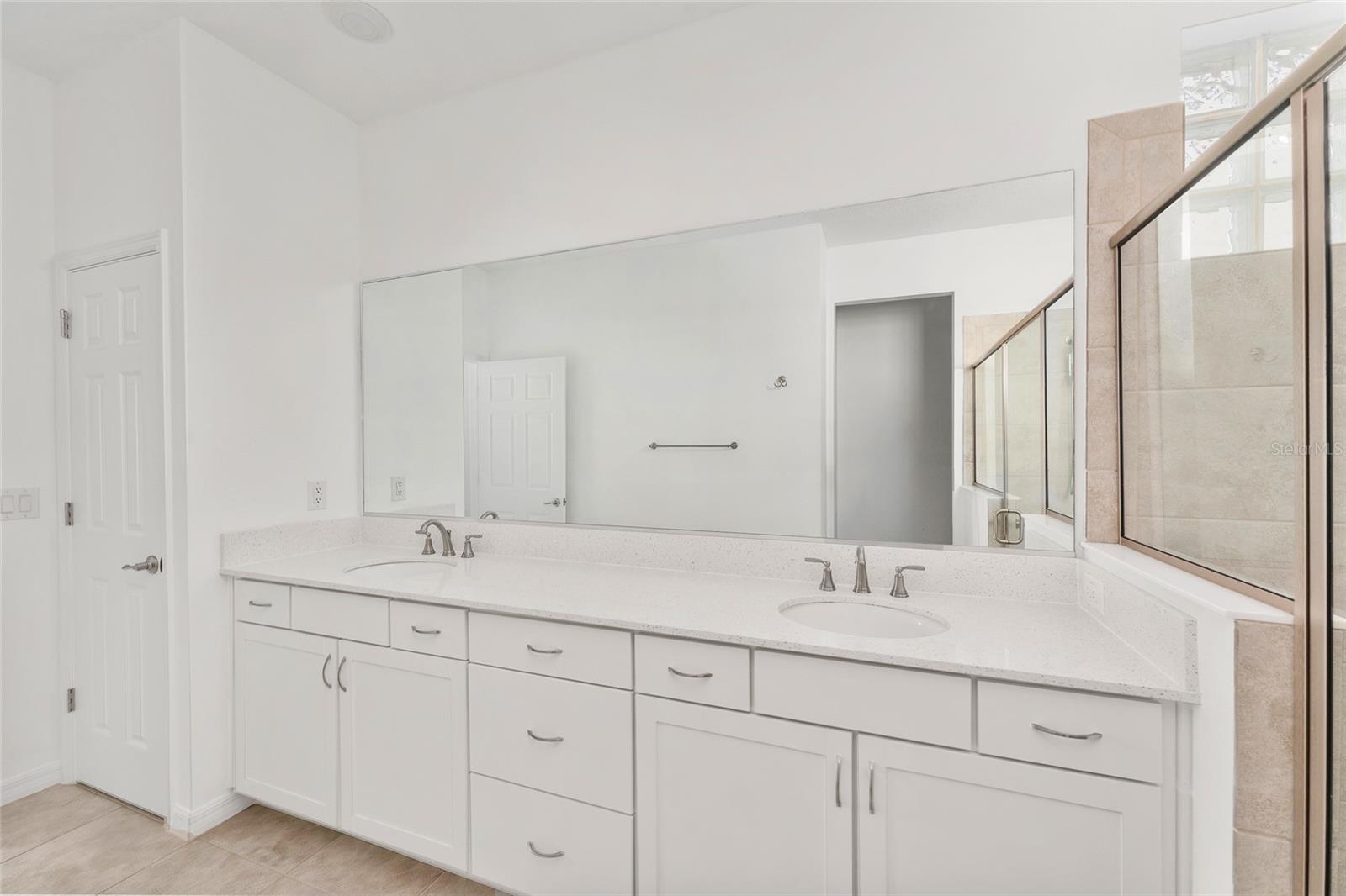 CALESA TOWNSHIP ROAN HILLS PH - Residential Lease