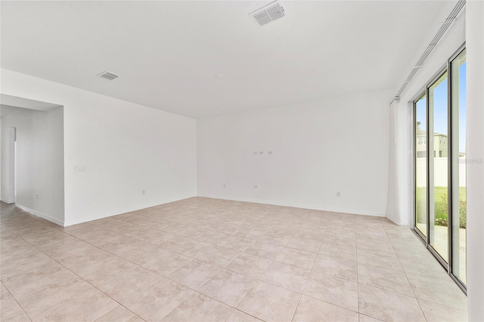 CALESA TOWNSHIP ROAN HILLS PH - Residential Lease