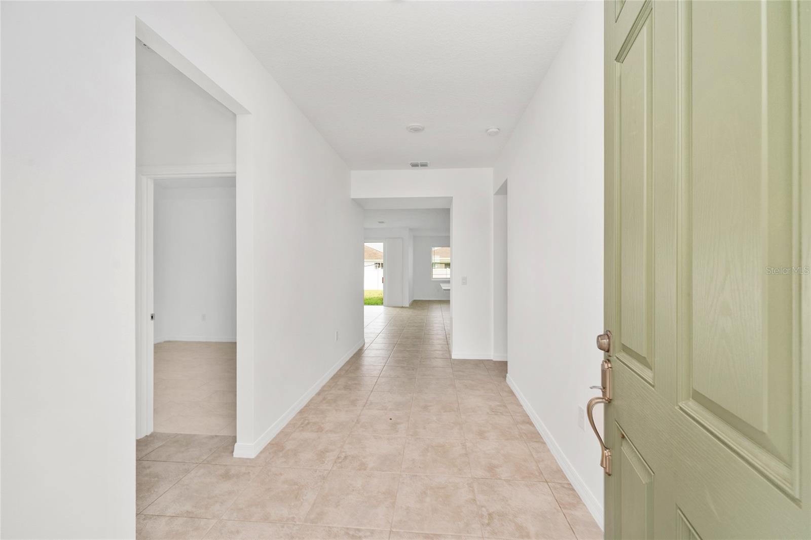 CALESA TOWNSHIP ROAN HILLS PH - Residential Lease