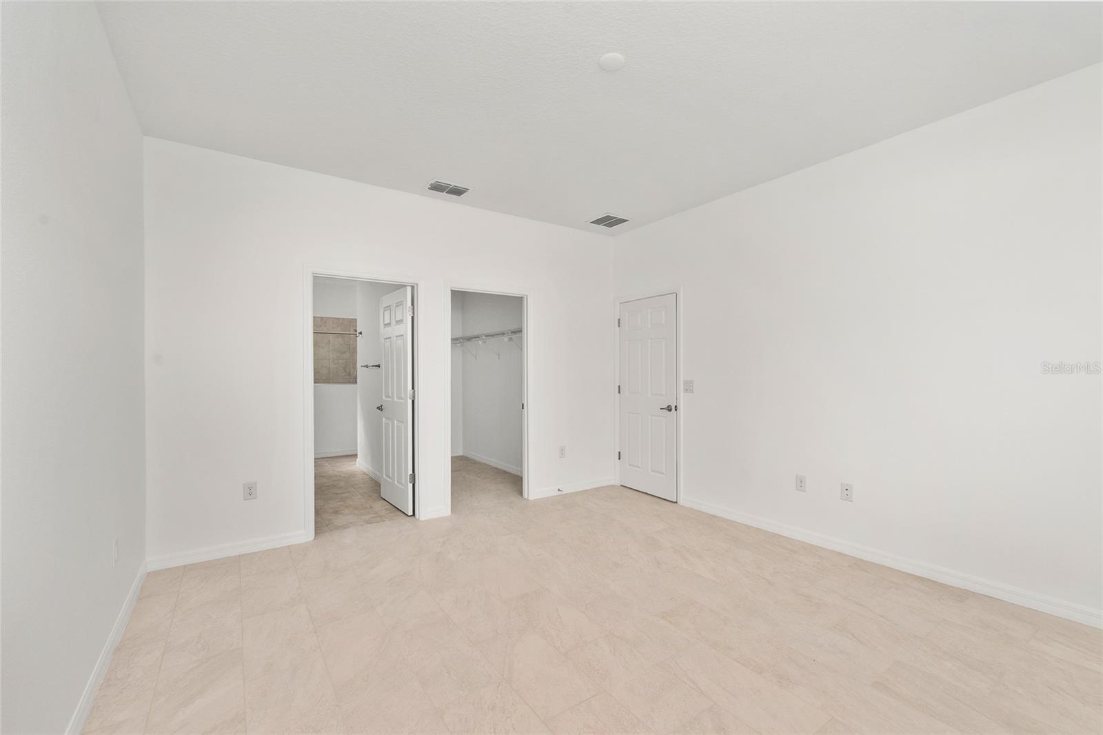 CALESA TOWNSHIP ROAN HILLS PH - Residential Lease