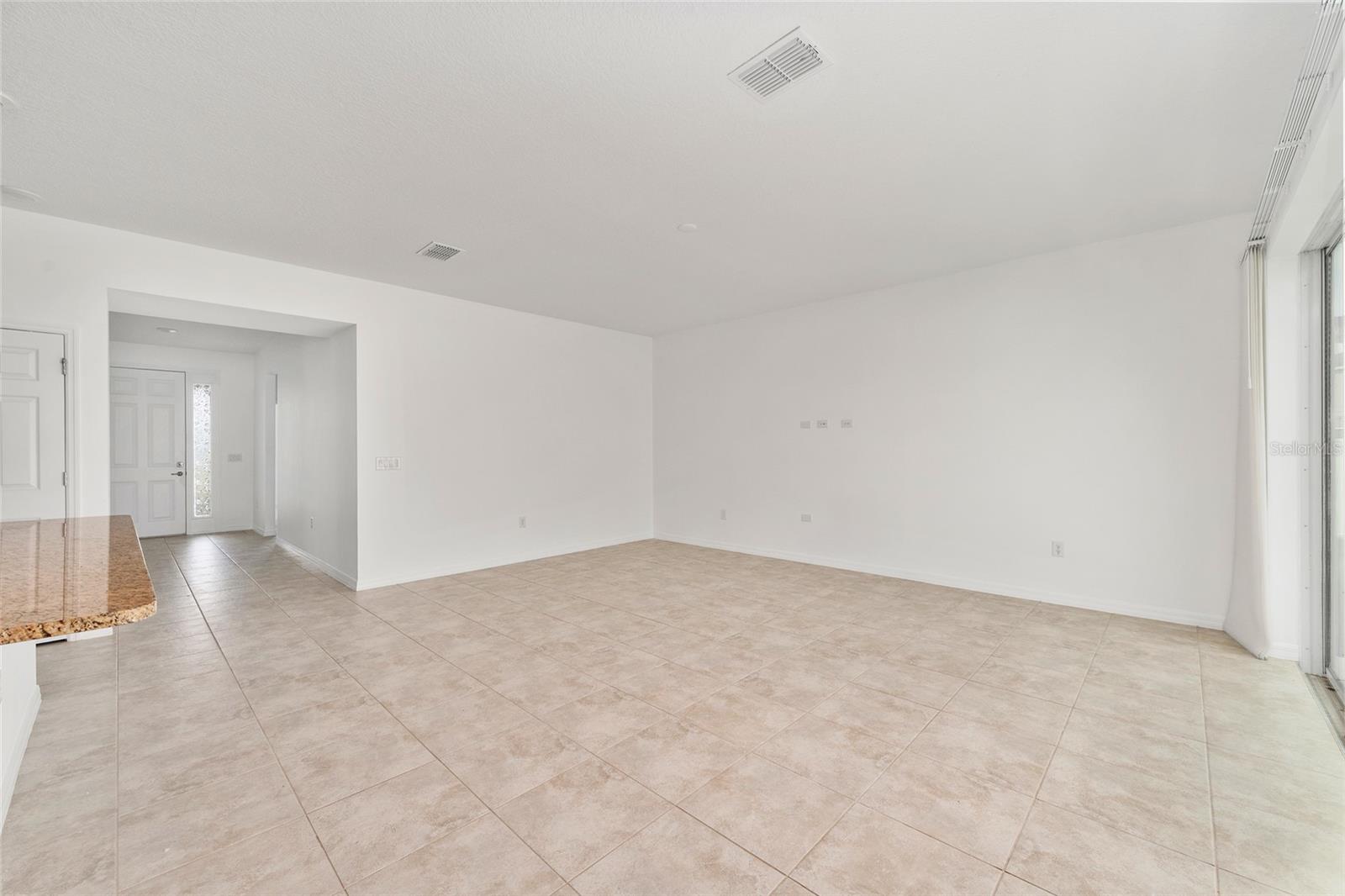 CALESA TOWNSHIP ROAN HILLS PH - Residential Lease