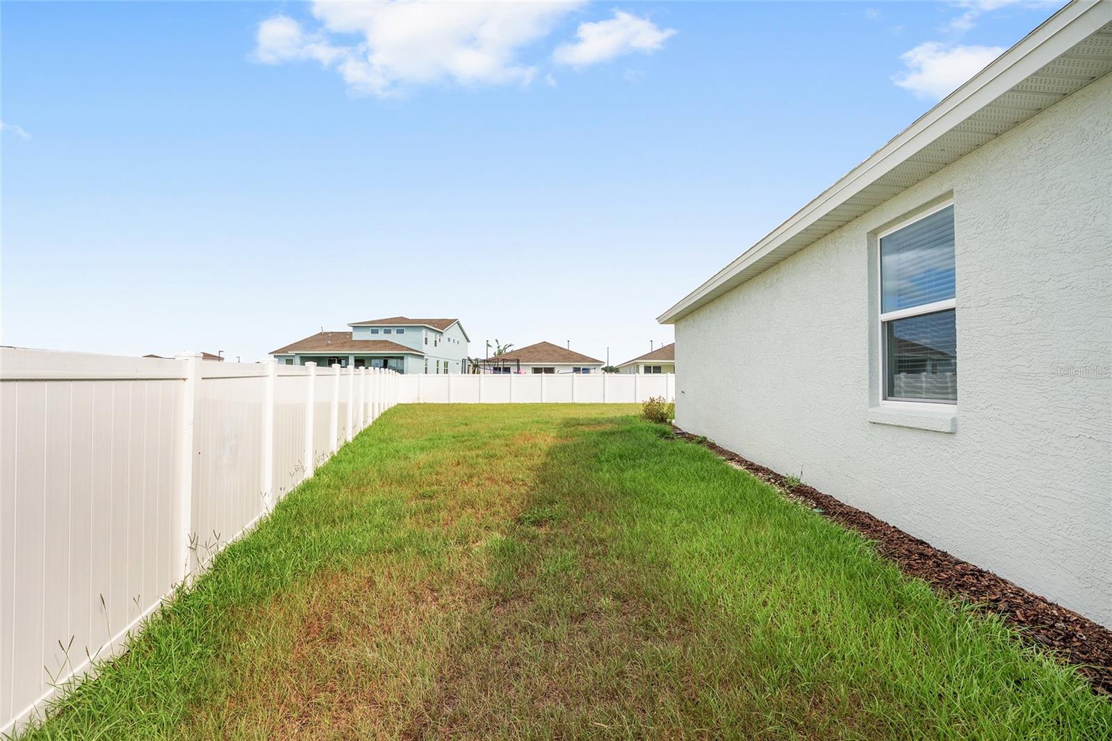 CALESA TOWNSHIP ROAN HILLS PH - Residential Lease