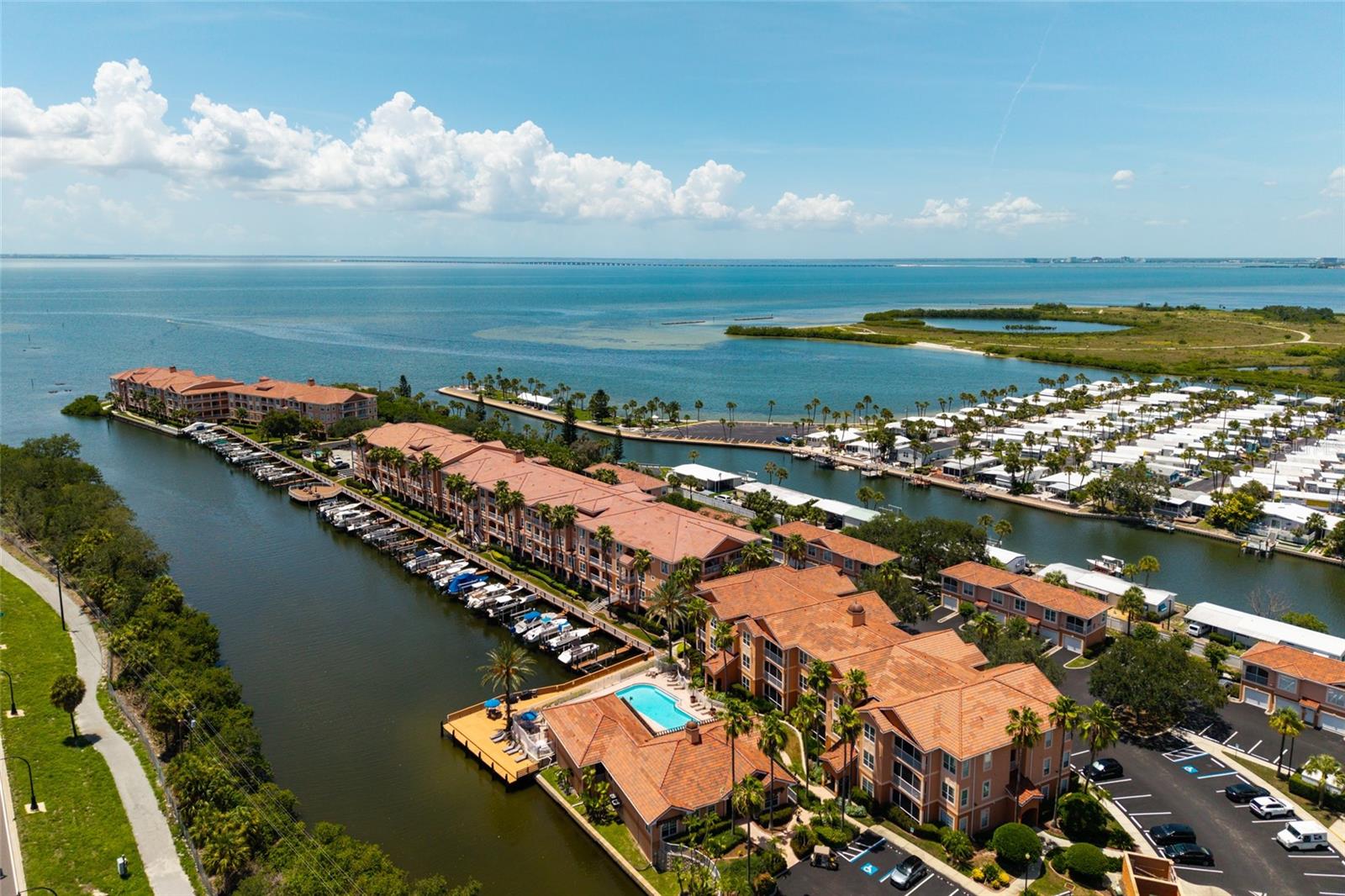 CULBREATH KEY BAYSIDE CONDOMIN - Residential