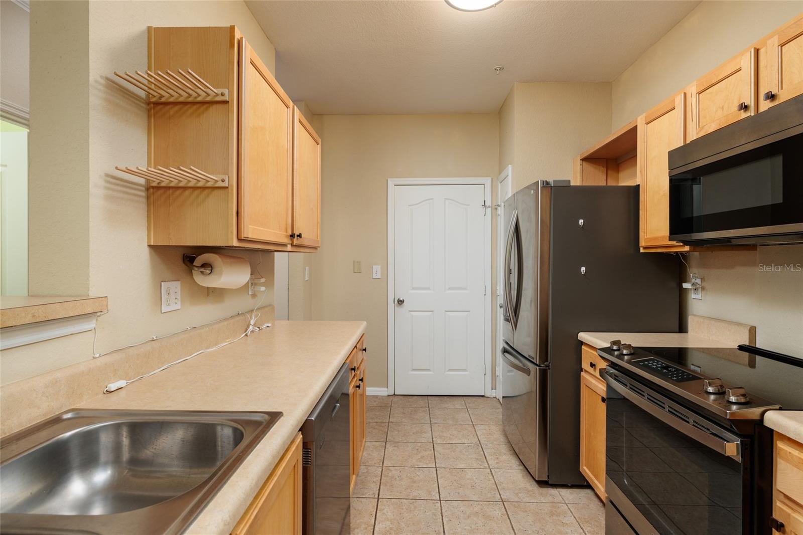 CULBREATH KEY BAYSIDE CONDOMIN - Residential