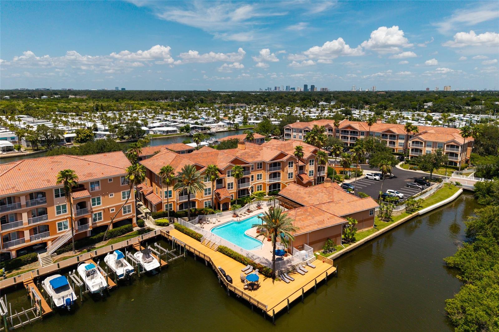 CULBREATH KEY BAYSIDE CONDOMIN - Residential