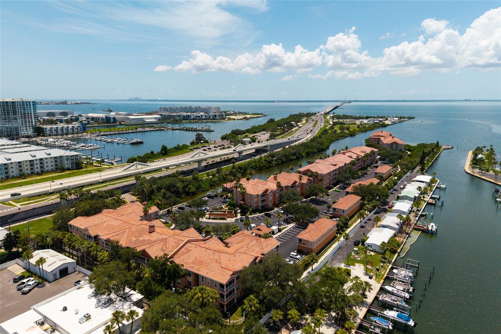 CULBREATH KEY BAYSIDE CONDOMIN - Residential