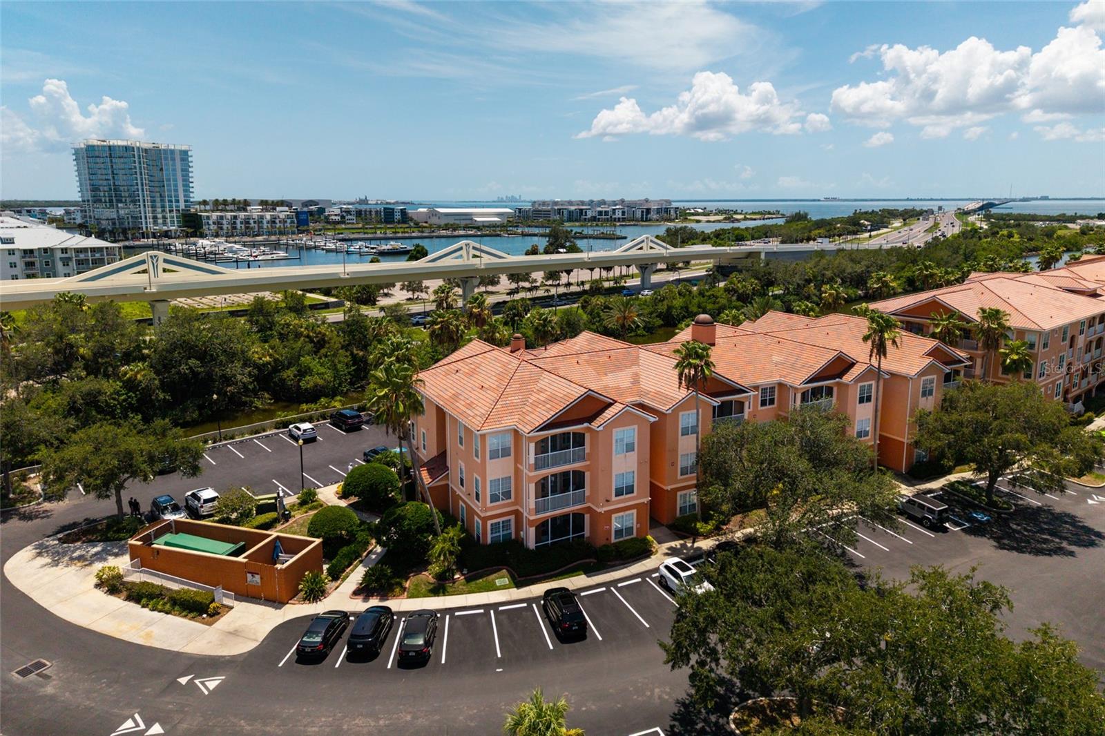 CULBREATH KEY BAYSIDE CONDOMIN - Residential
