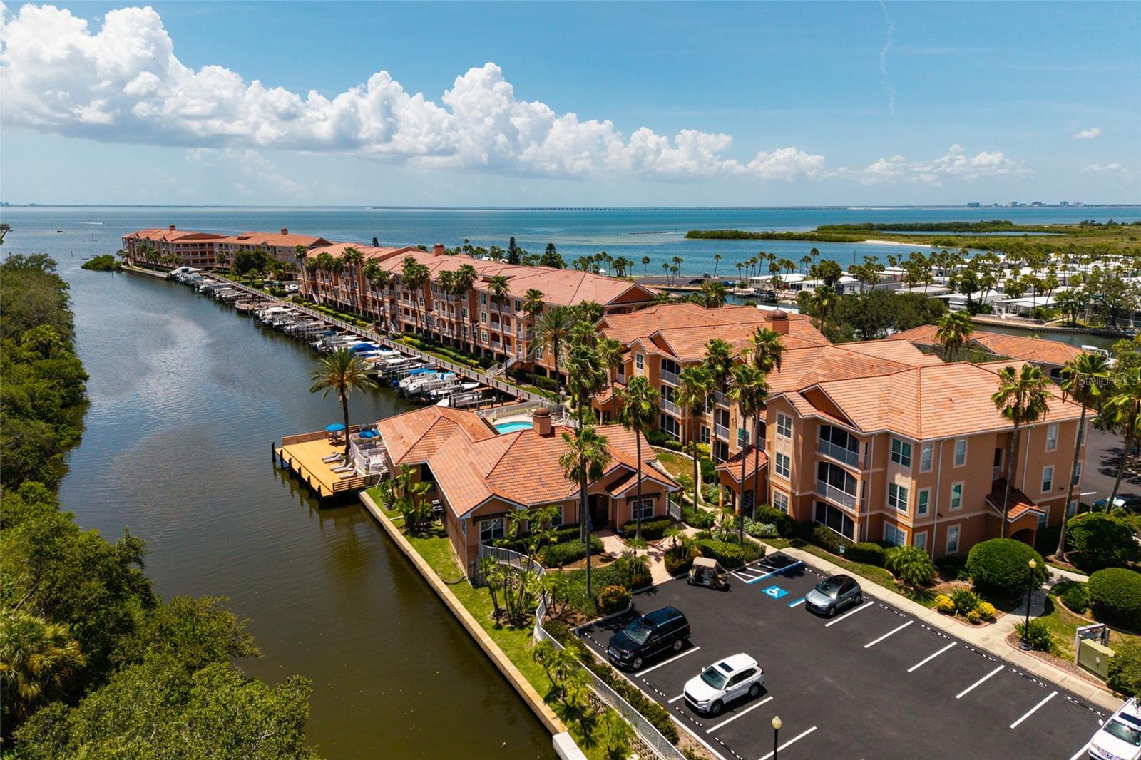 CULBREATH KEY BAYSIDE CONDOMIN - Residential