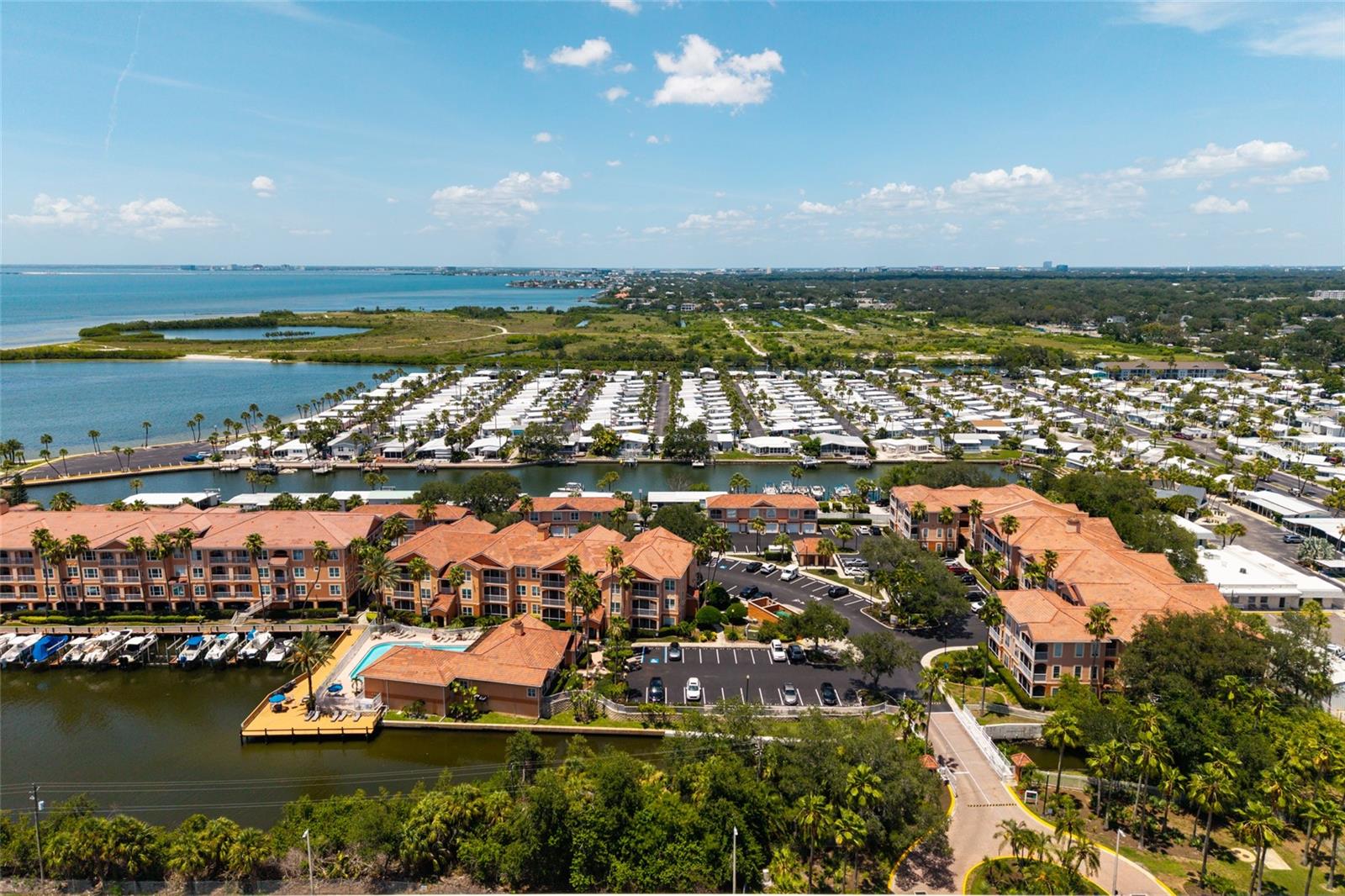 CULBREATH KEY BAYSIDE CONDOMIN - Residential
