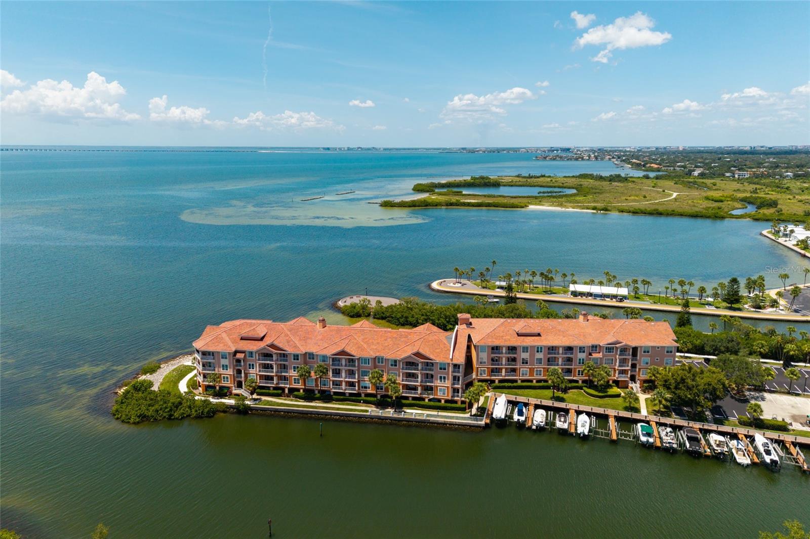 CULBREATH KEY BAYSIDE CONDOMIN - Residential