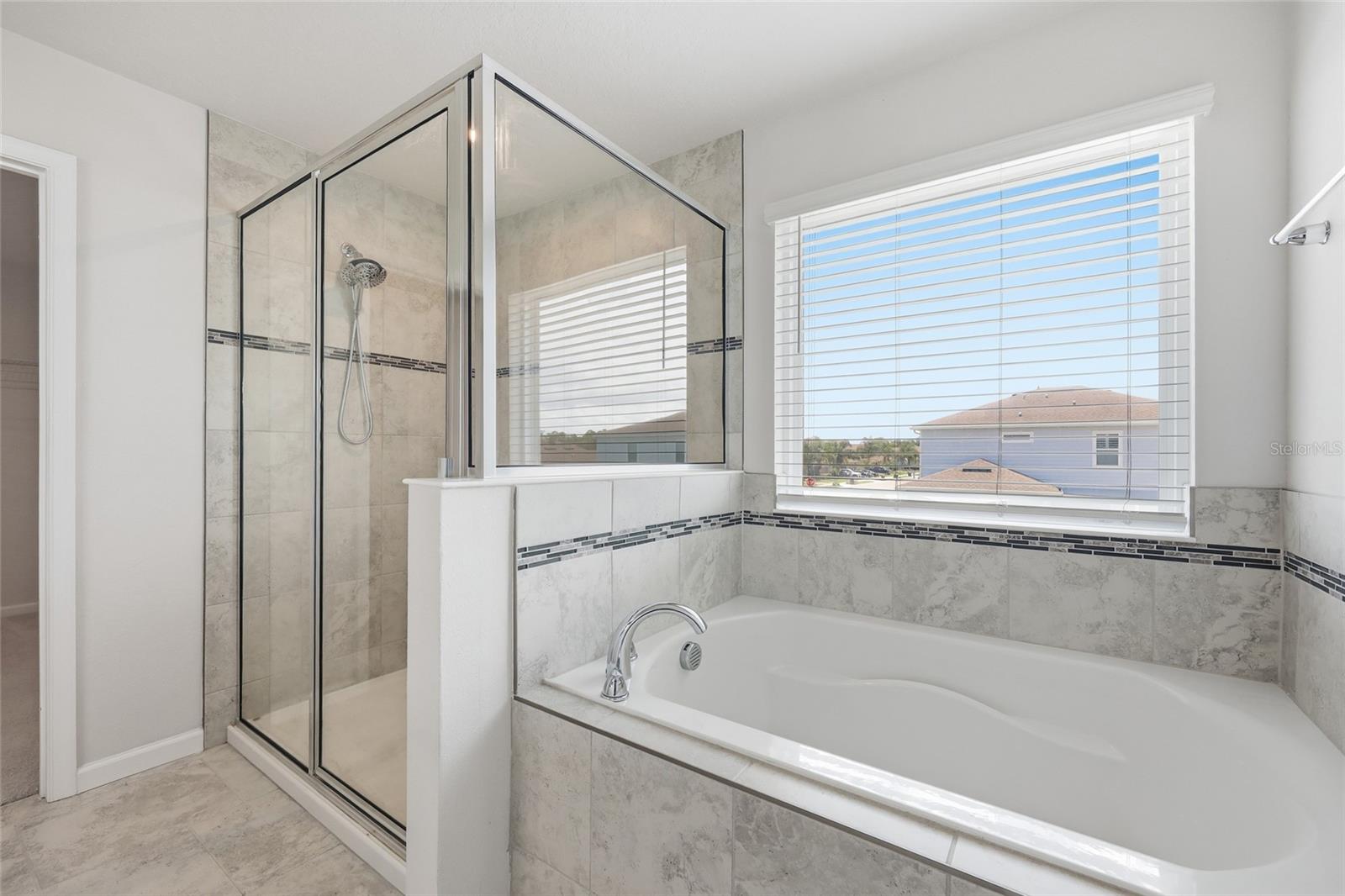 KENSINGTON RESERVE PH II - Residential