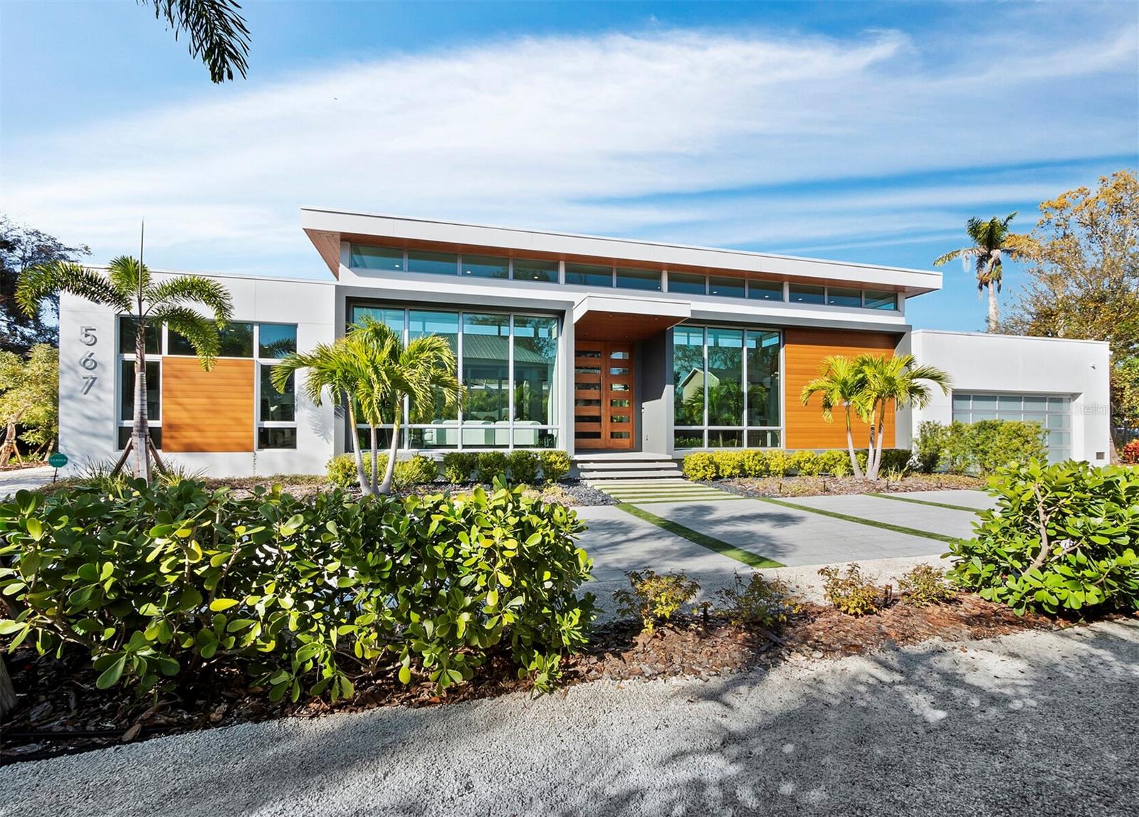 HOUSES OF INDIAN BEACH - Residential