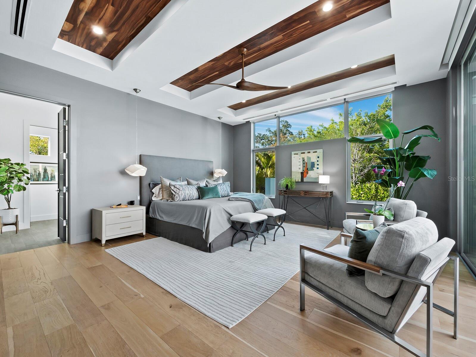 HOUSES OF INDIAN BEACH - Residential