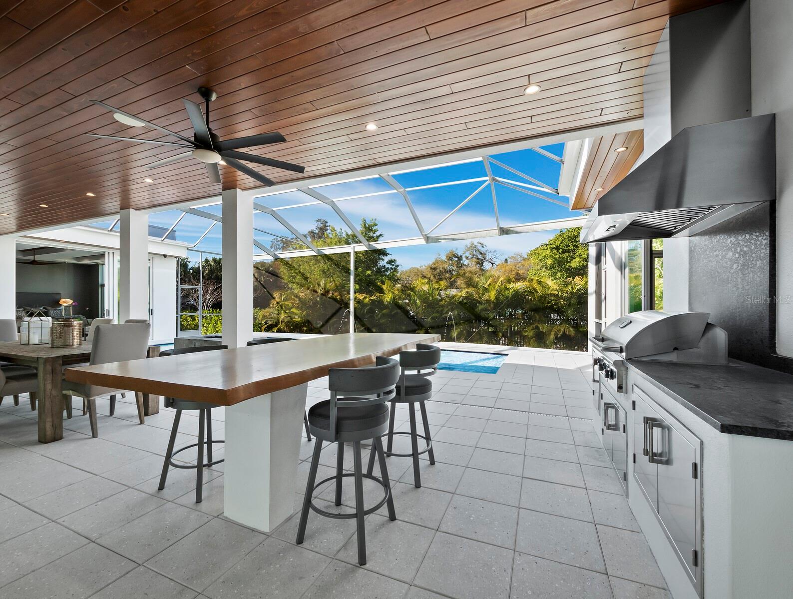 HOUSES OF INDIAN BEACH - Residential