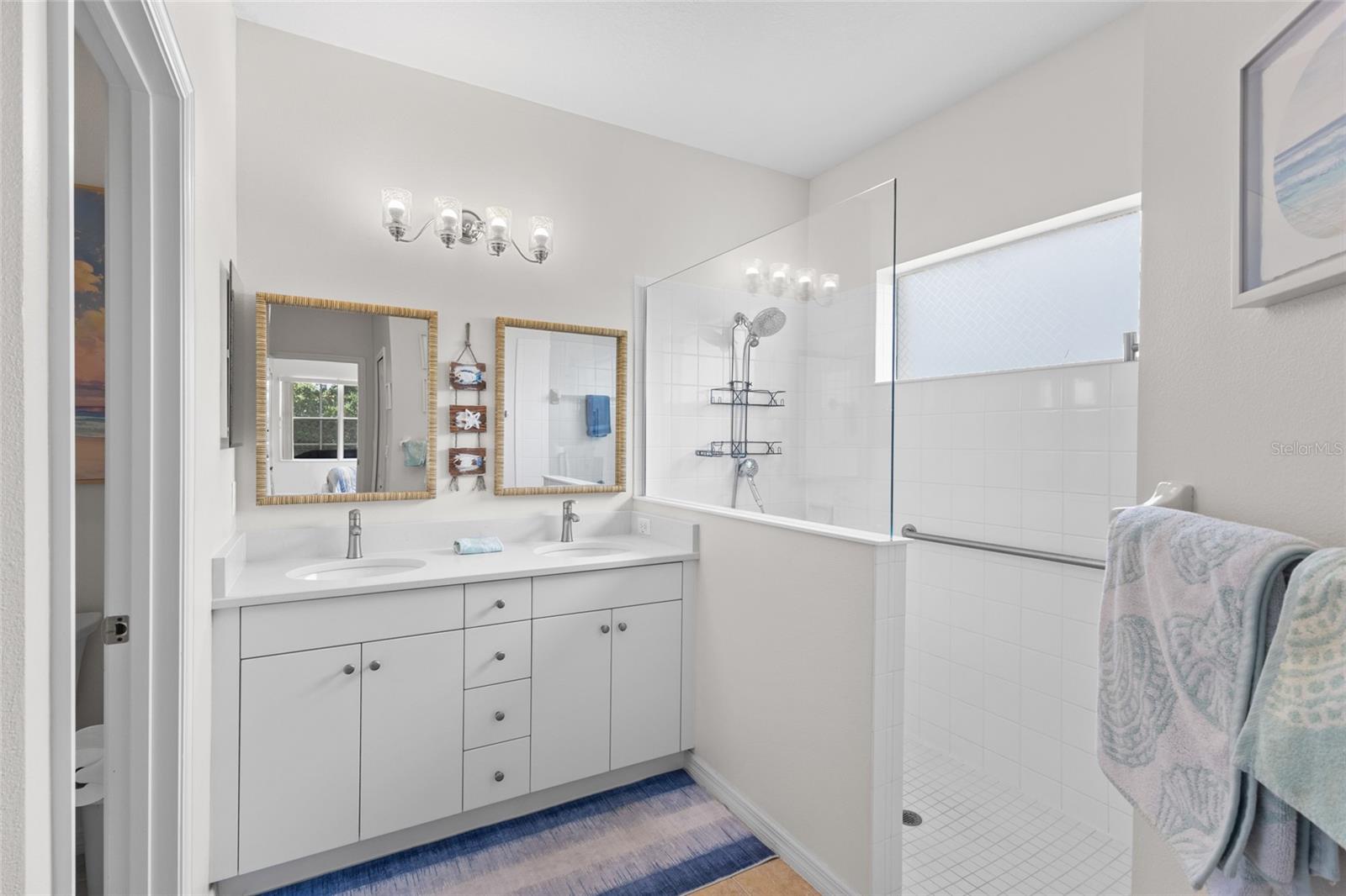FOREST CREEK FENNEMORE WAY - Residential