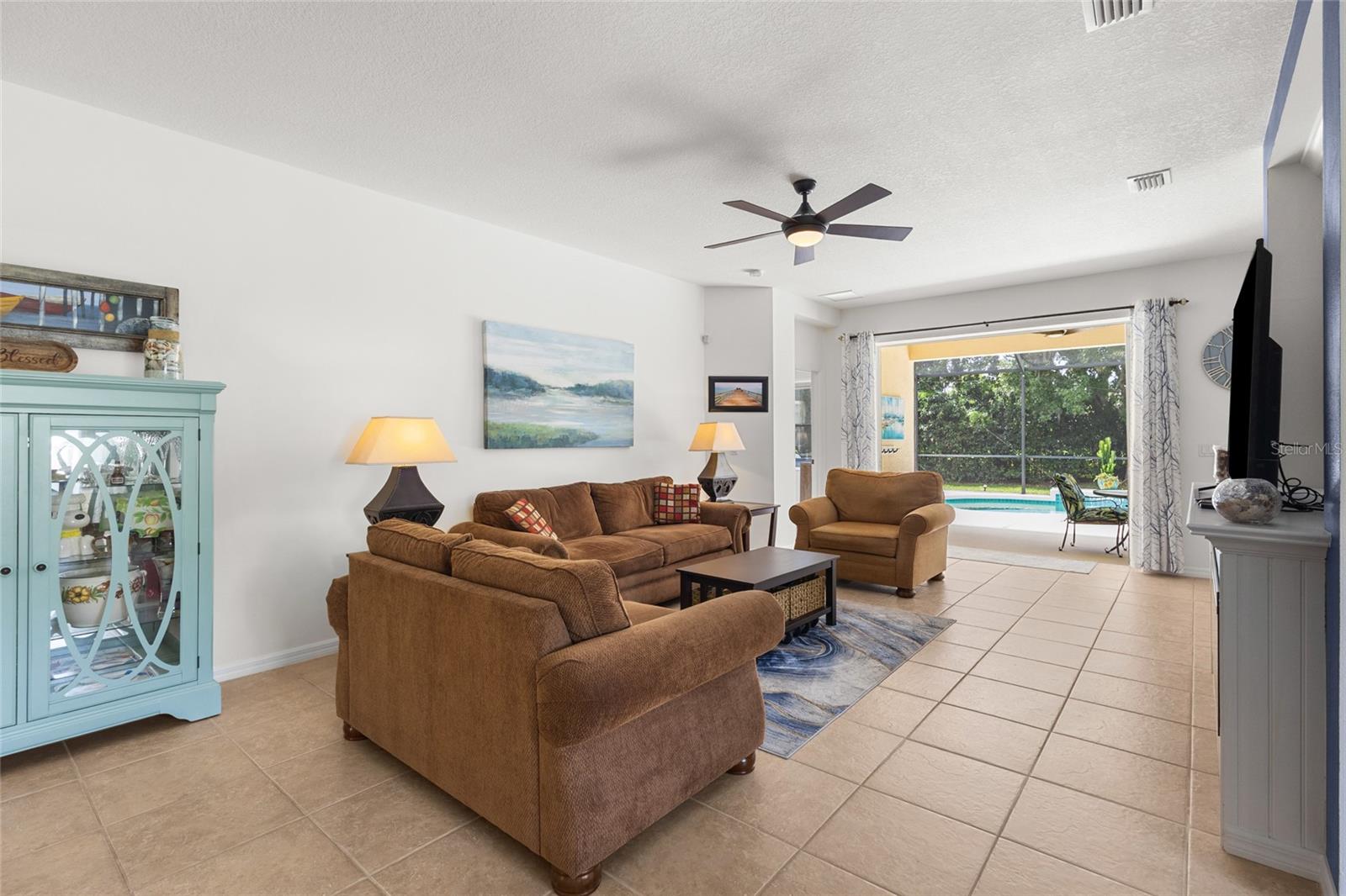 FOREST CREEK FENNEMORE WAY - Residential