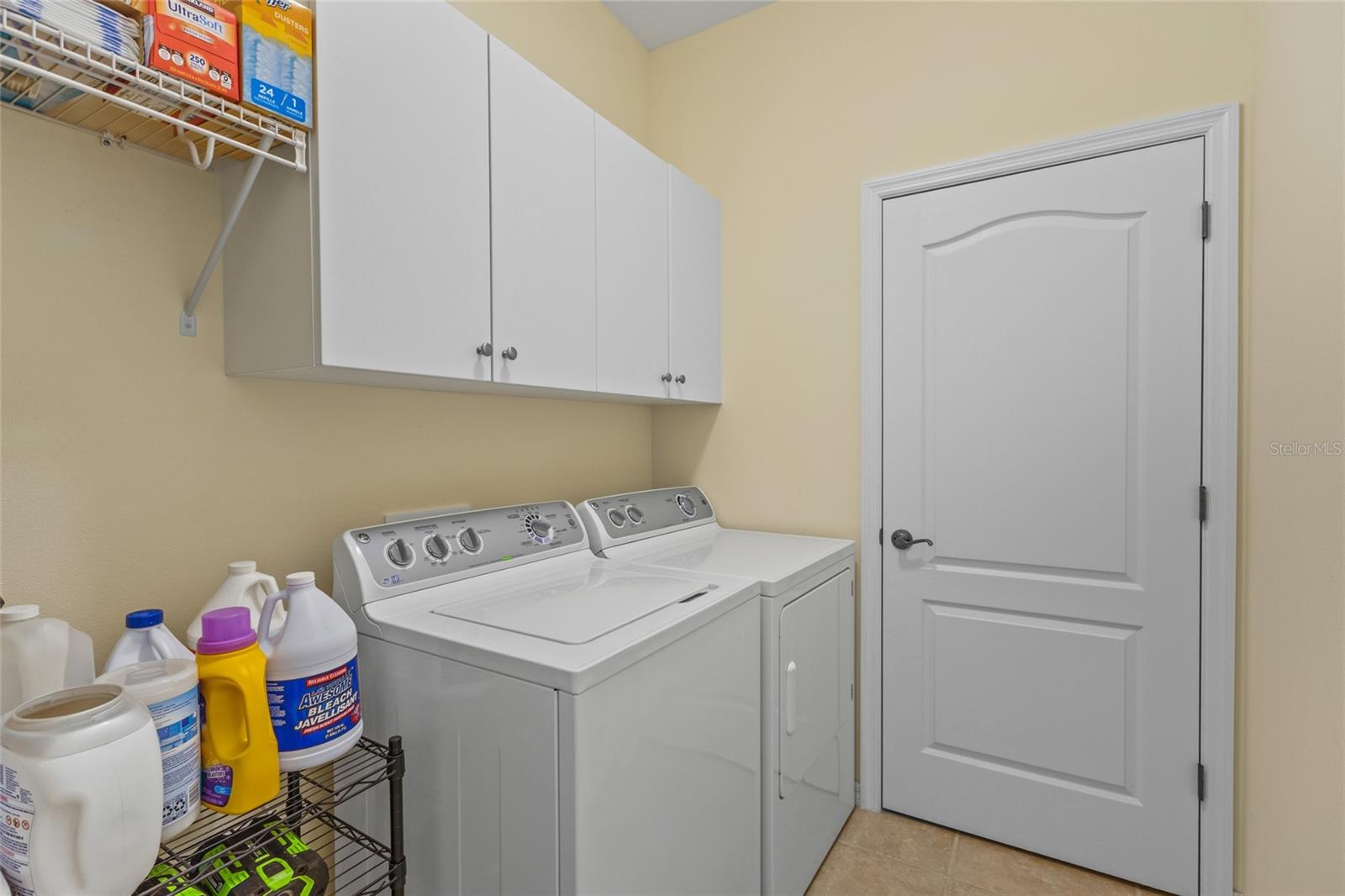 FOREST CREEK FENNEMORE WAY - Residential