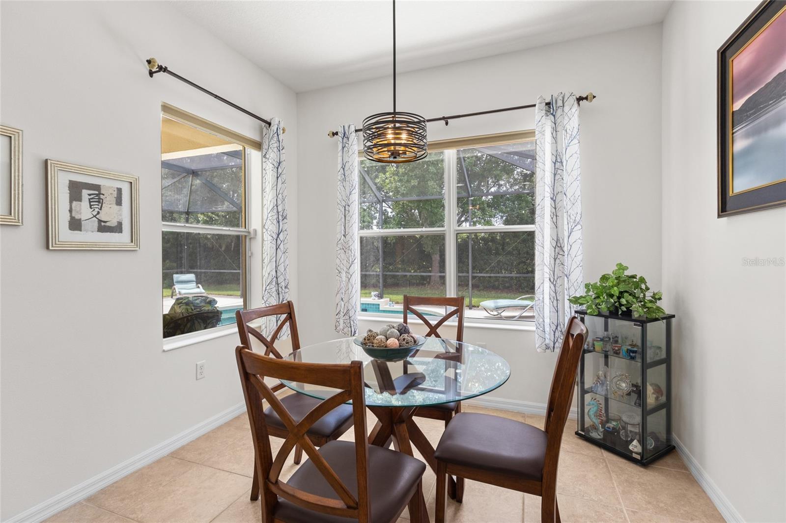 FOREST CREEK FENNEMORE WAY - Residential