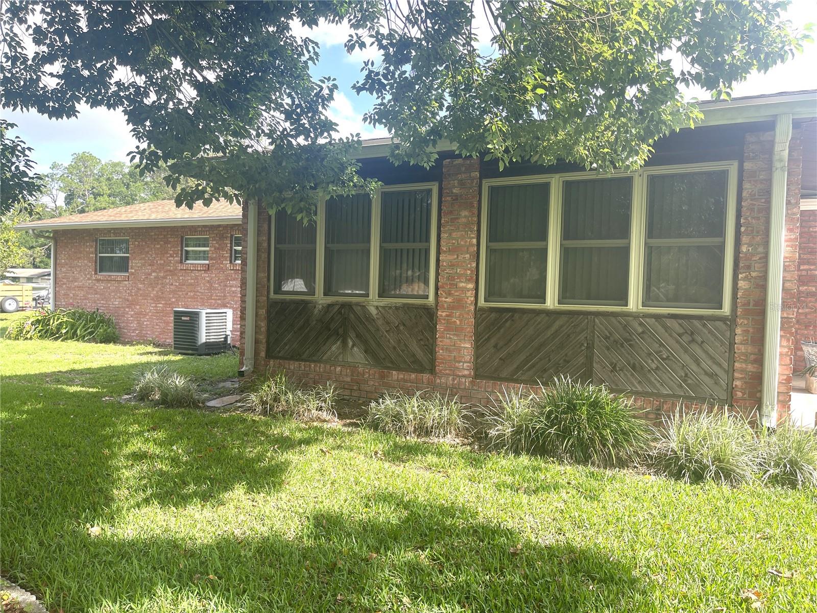 LAKE MIONA HEIGHTS - Residential