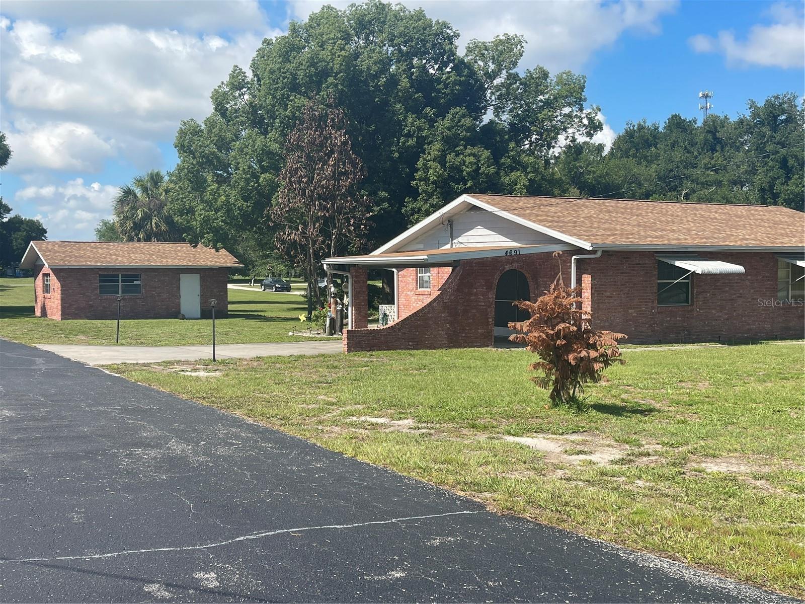 LAKE MIONA HEIGHTS - Residential
