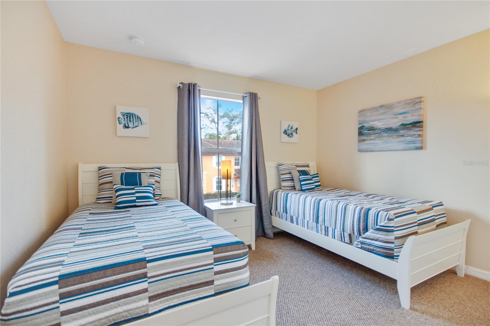REGAL OAKS AT OLD TOWN - Residential