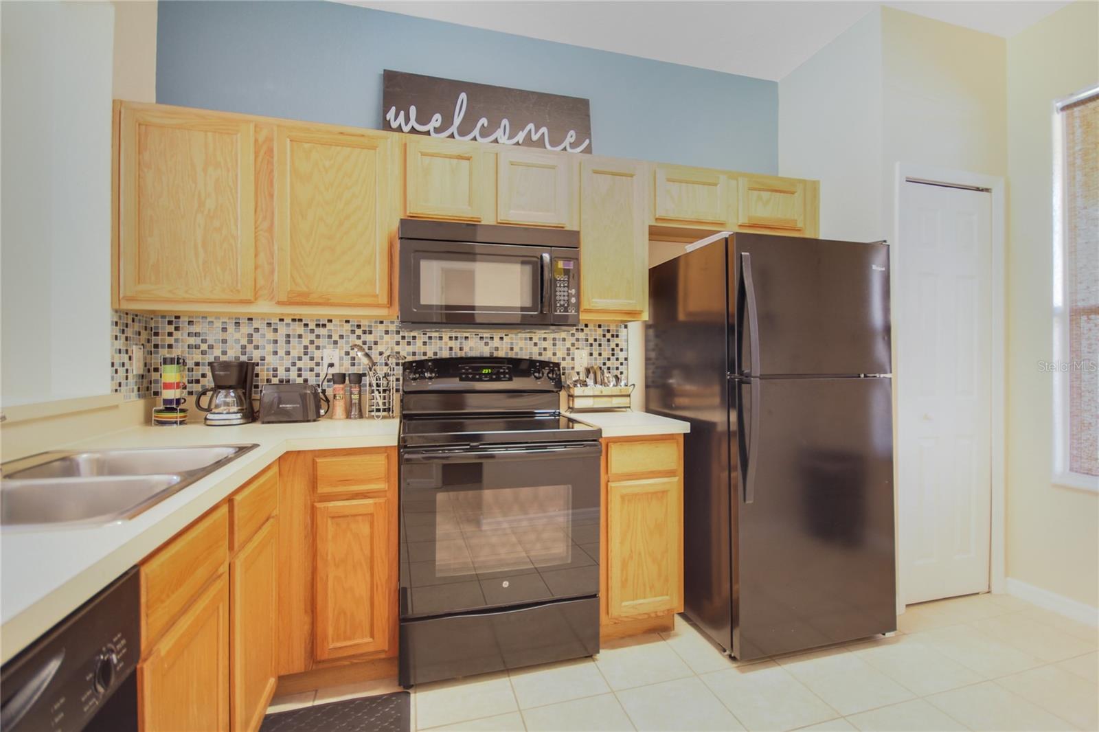 REGAL OAKS AT OLD TOWN - Residential