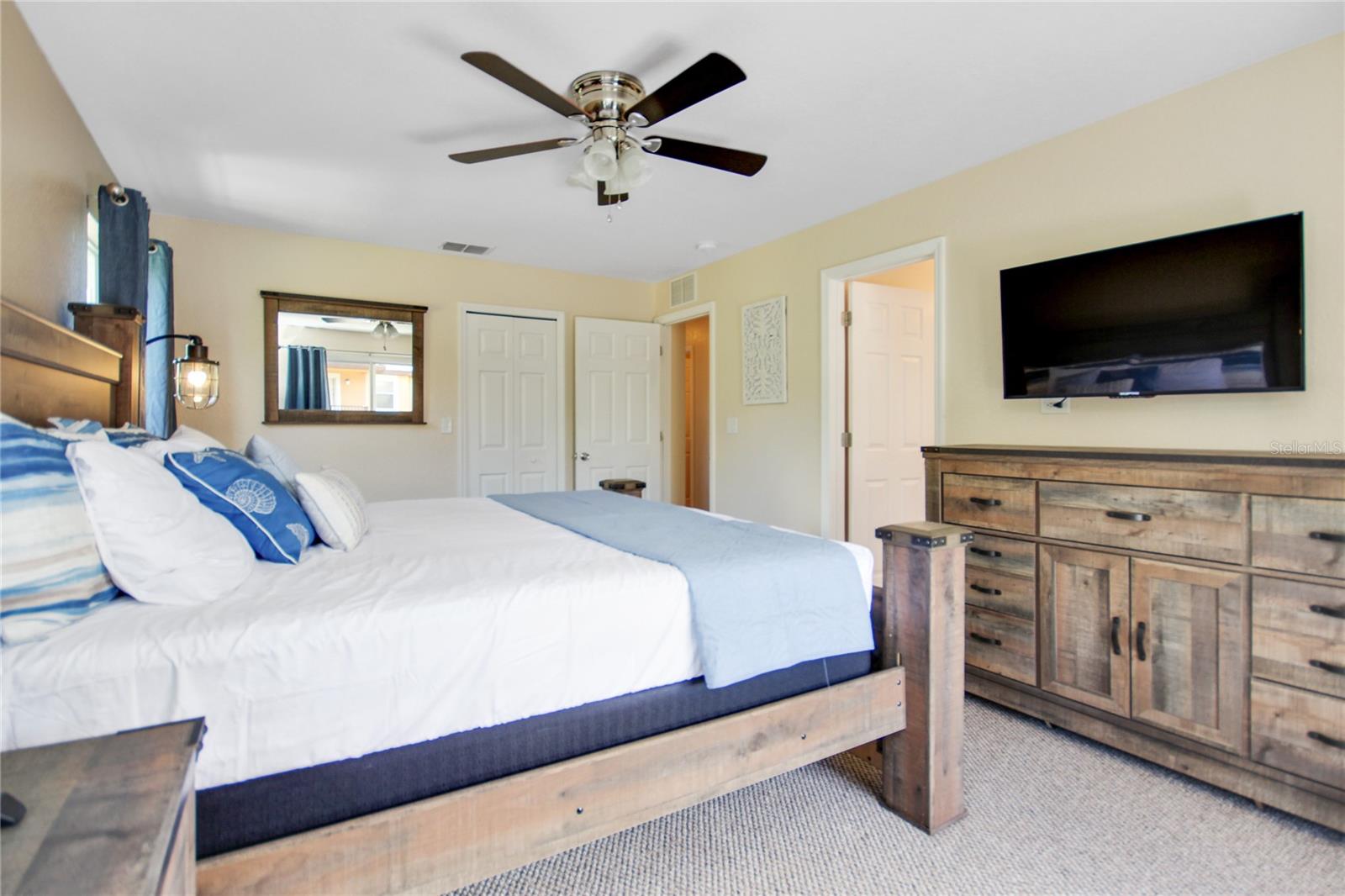 REGAL OAKS AT OLD TOWN - Residential