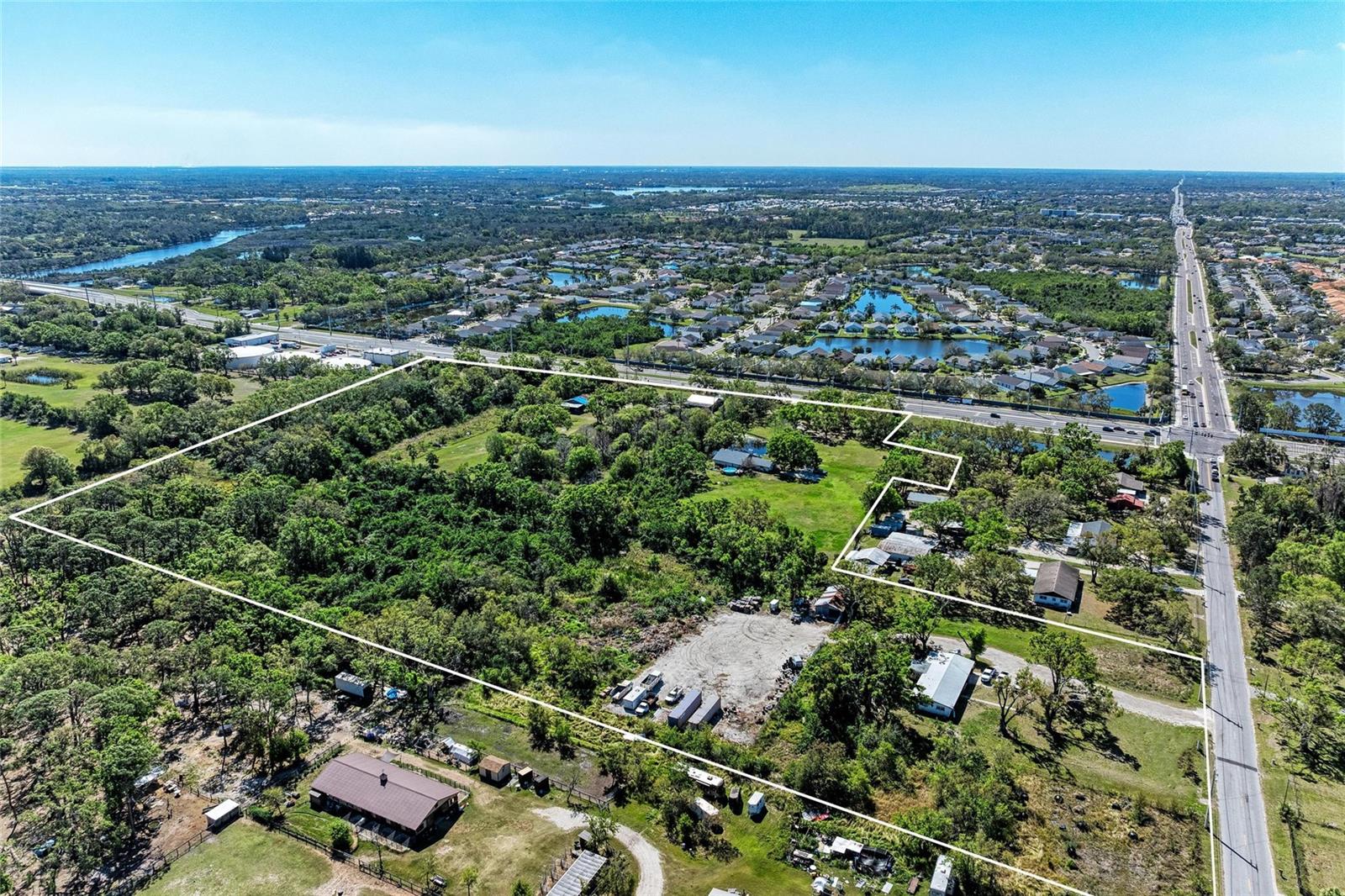 ELWOOD PARK - Land