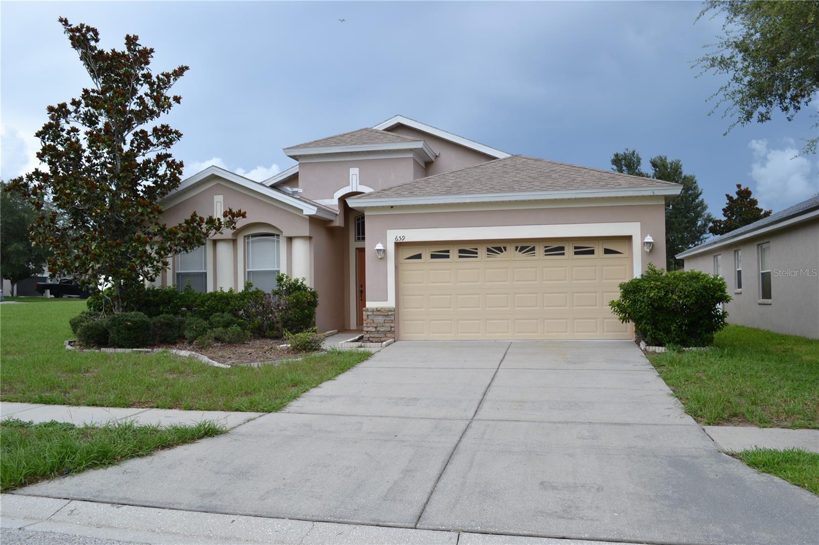 VILLAGES AT AVALON PH 1 - Residential