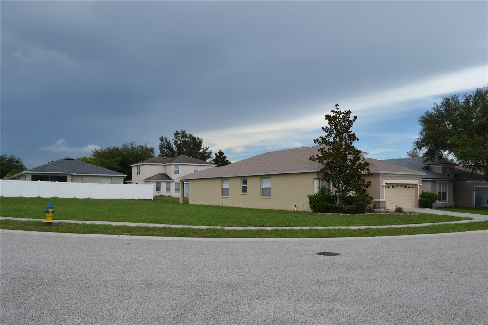 VILLAGES AT AVALON PH 1 - Residential