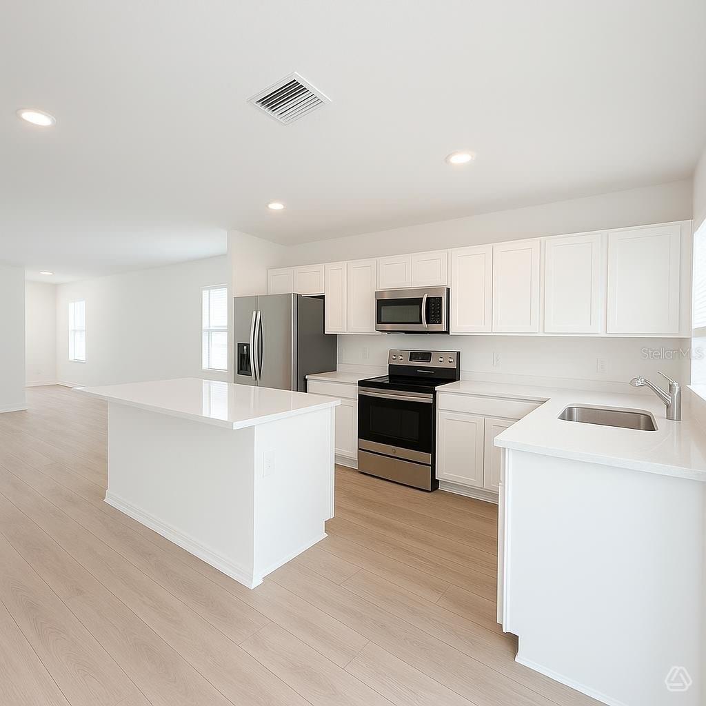 BROADLEAF - Residential