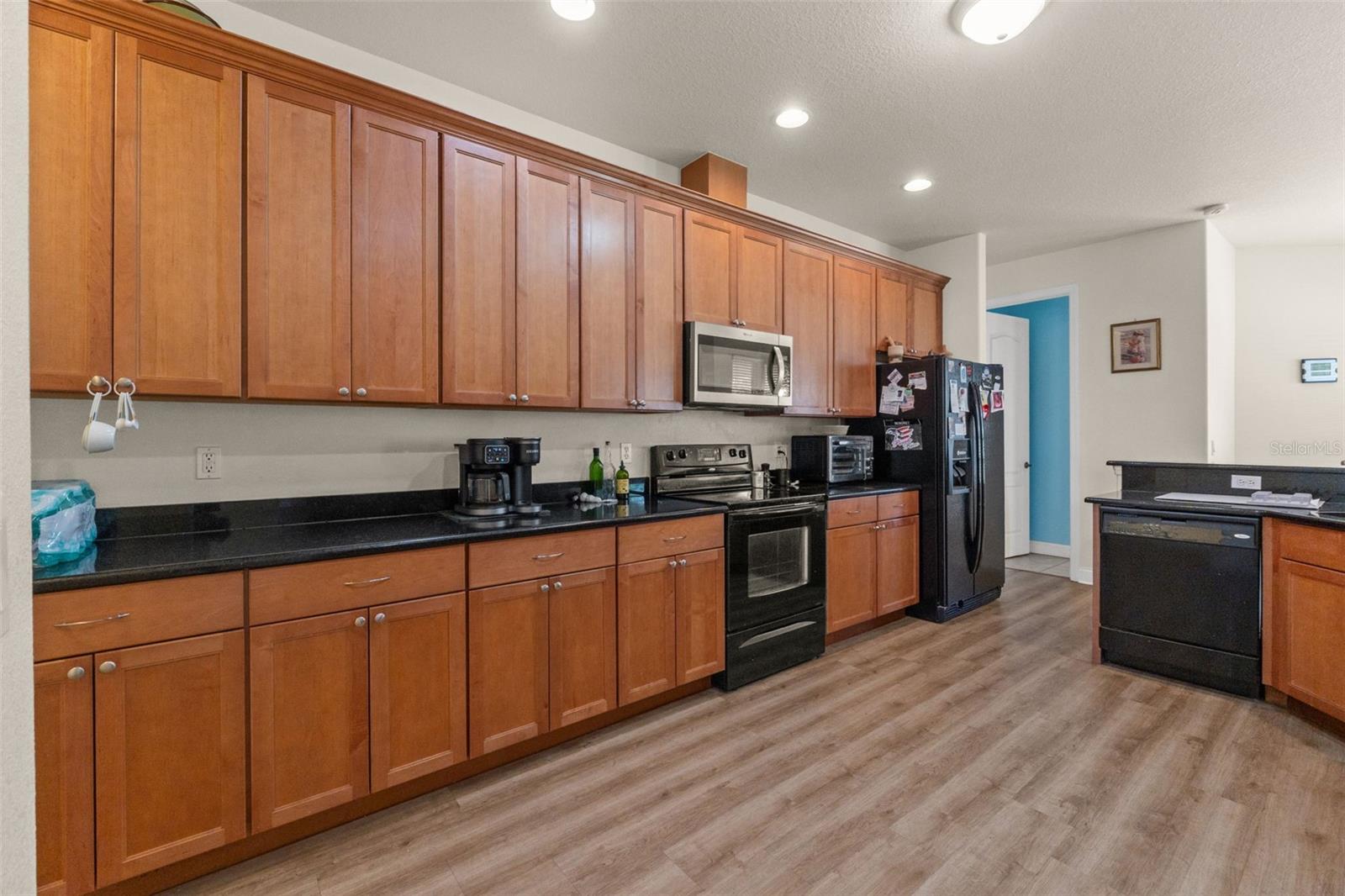 ROYAL HIGHLANDS - Residential