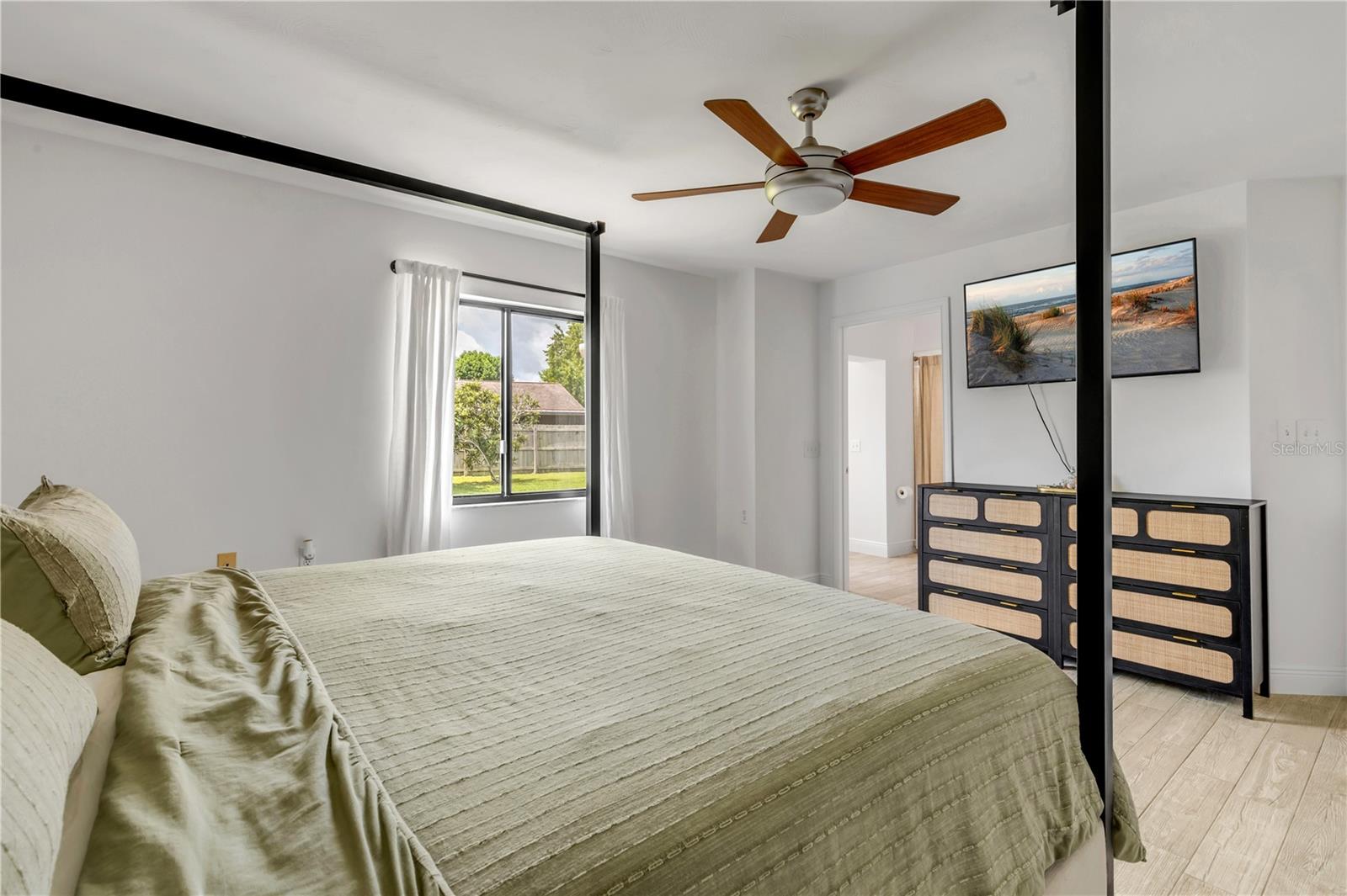 WILLOW RUN UNIT 06 - Residential