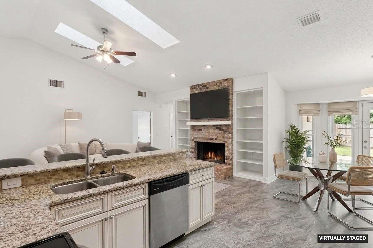 SWEETWATER C C PLACE - Residential