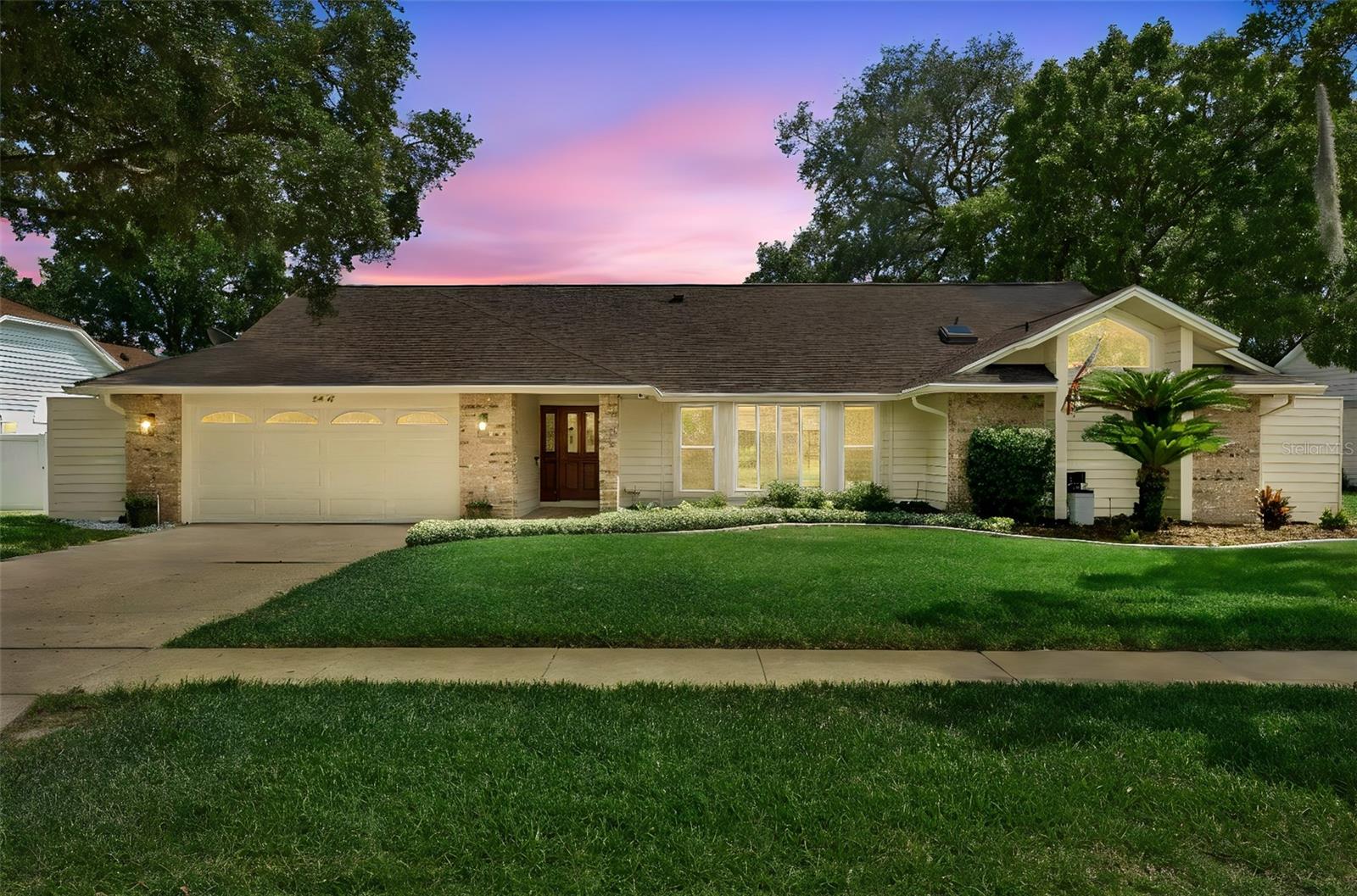 SWEETWATER C C PLACE - Residential