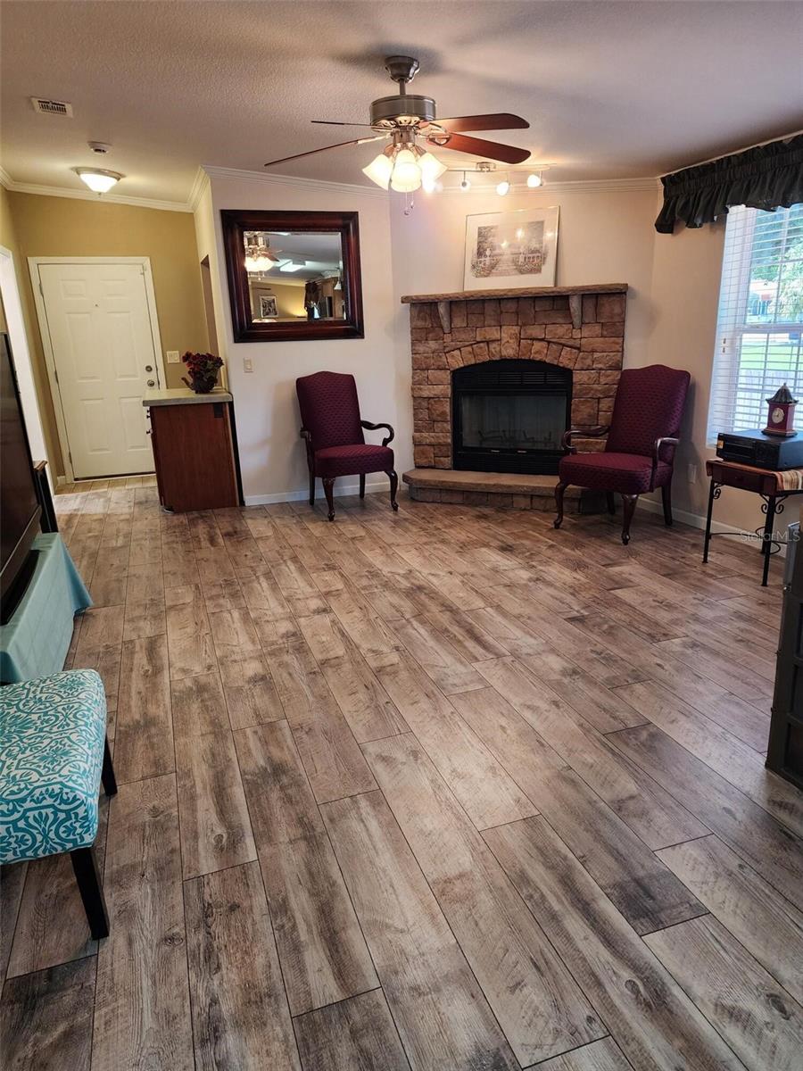 ACREAGE & UNREC - Residential