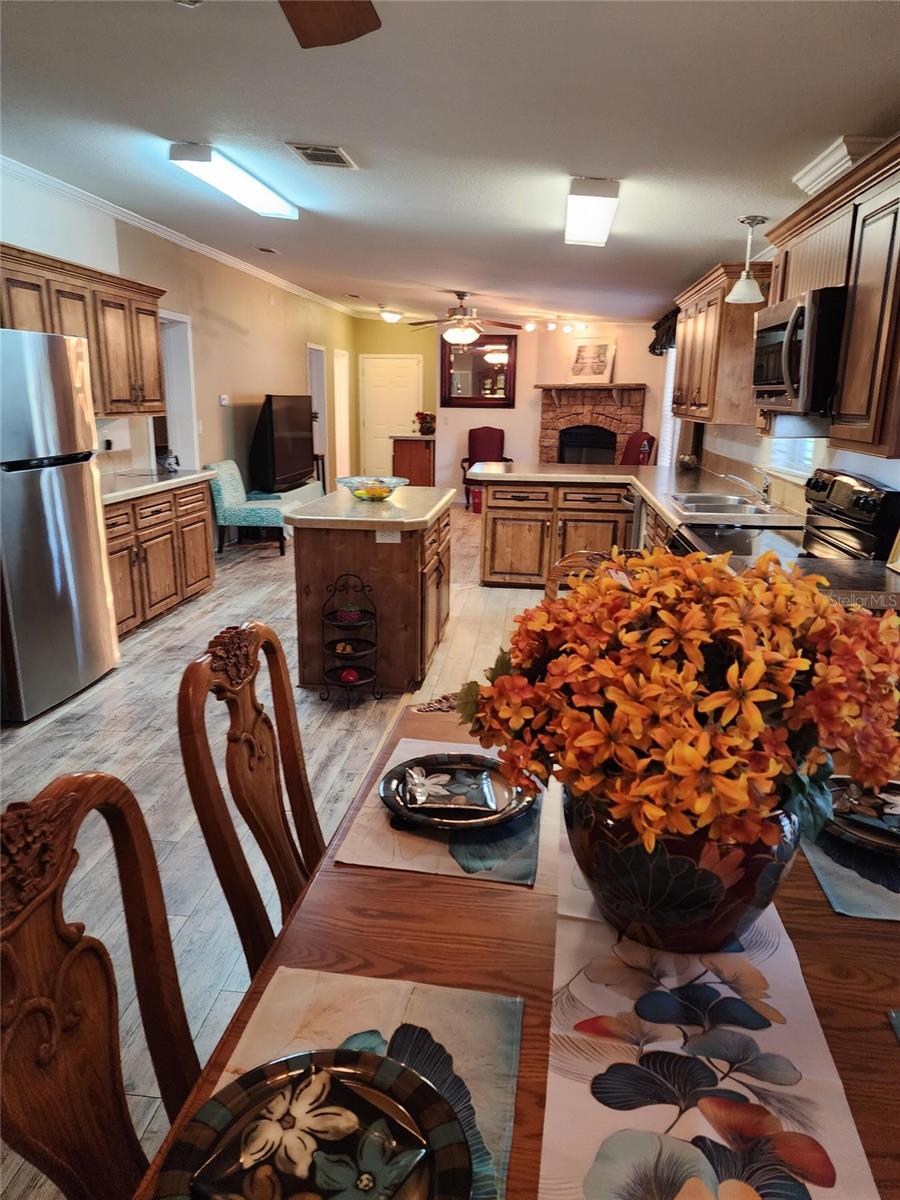 ACREAGE & UNREC - Residential